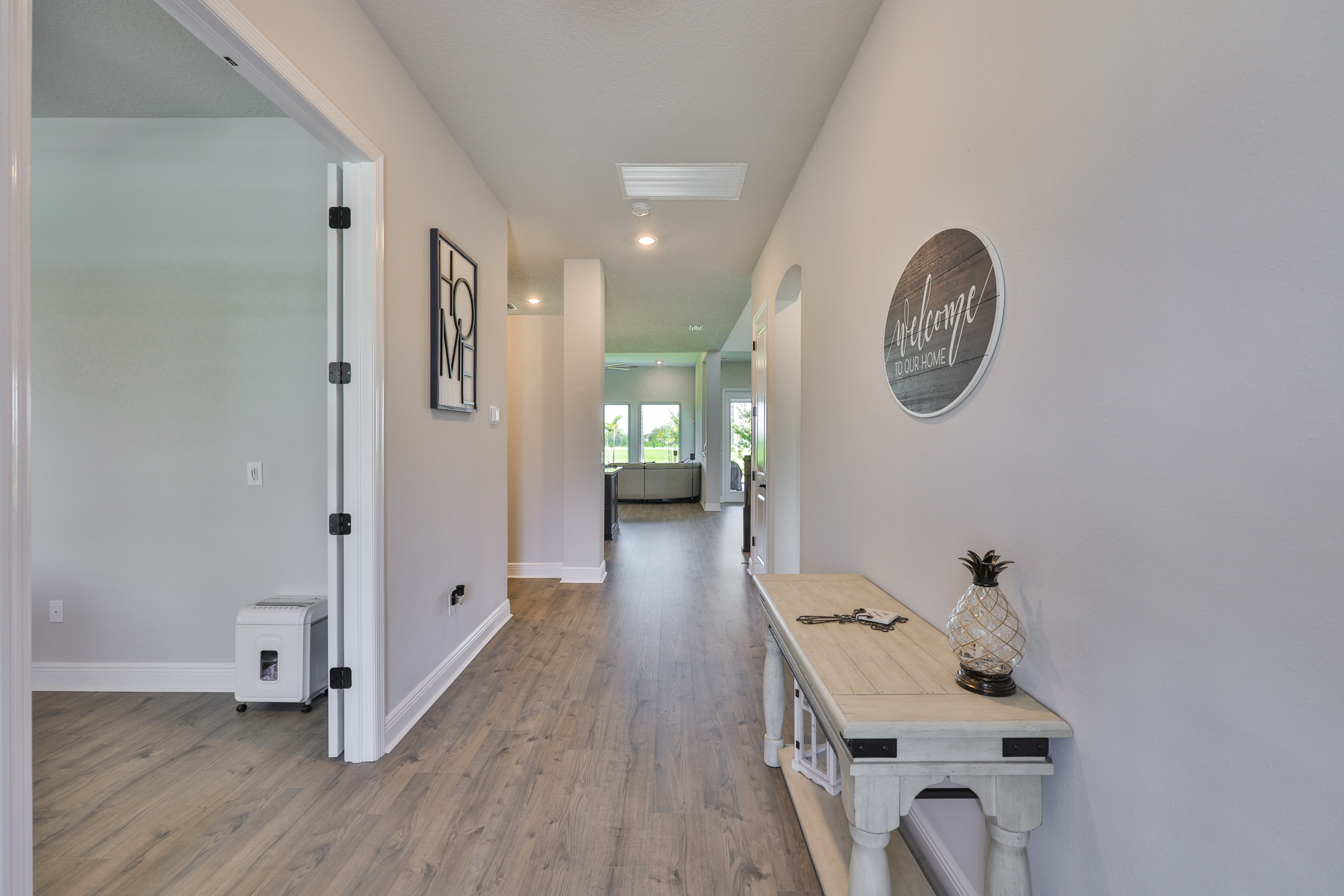 Apollo Beach, Florida, 33572, United States, 4 Bedrooms Bedrooms, ,3 BathroomsBathrooms,Residential,For Sale,1984278