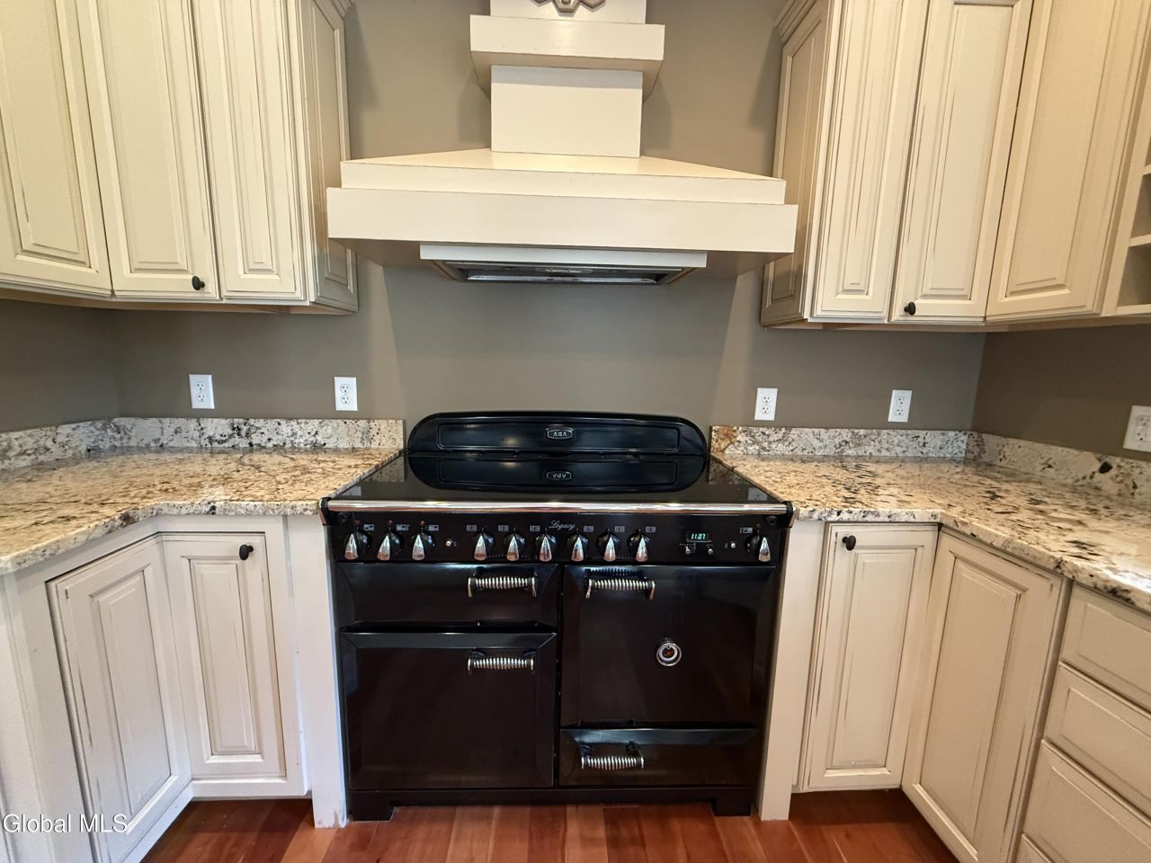 Queensbury, New York, 12804, United States, 4 Bedrooms Bedrooms, ,4 BathroomsBathrooms,Residential,For Sale,1908920