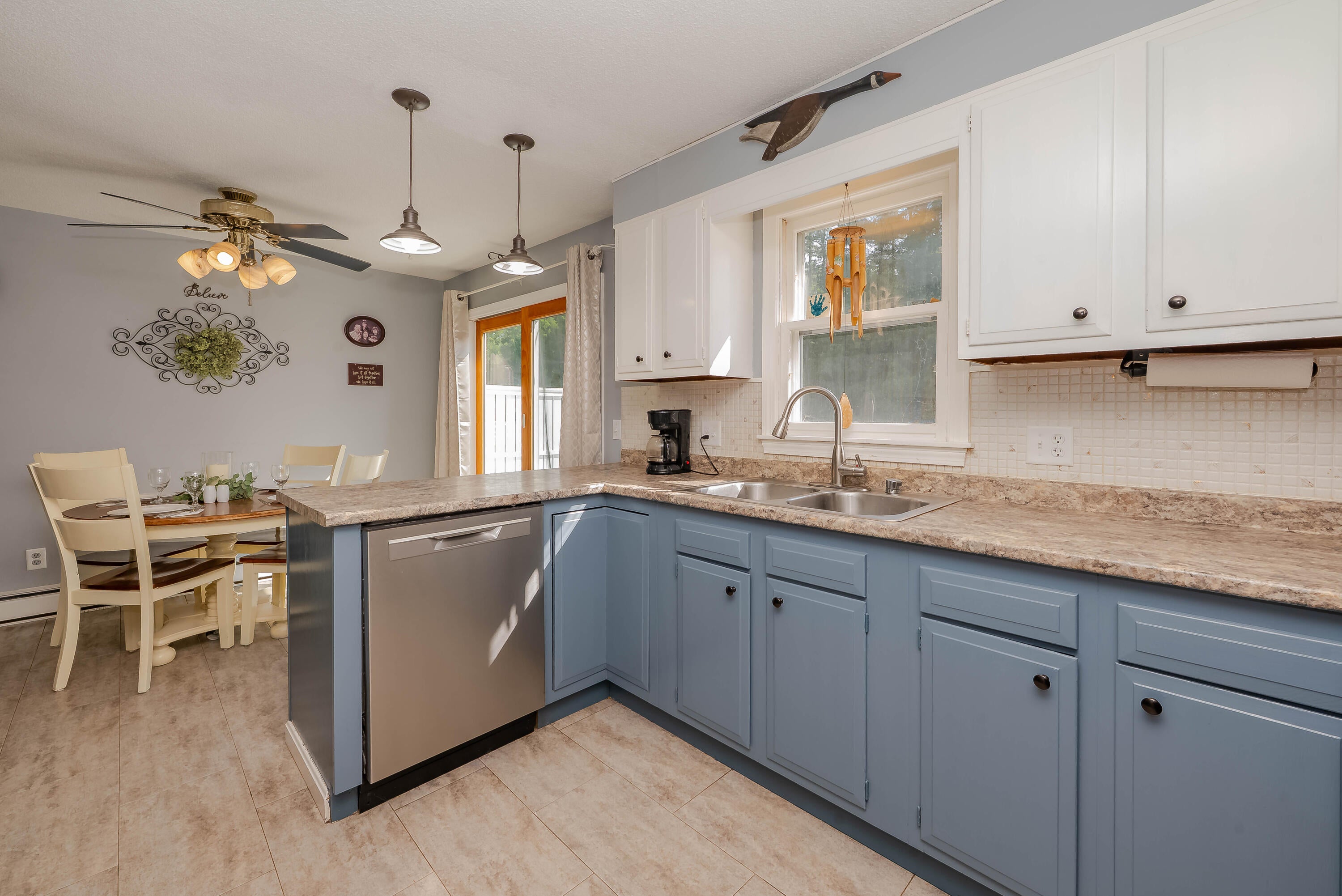 Eliot, Maine, 03903, United States, 2 Bedrooms Bedrooms, ,1 BathroomBathrooms,Residential,For Sale,1887837
