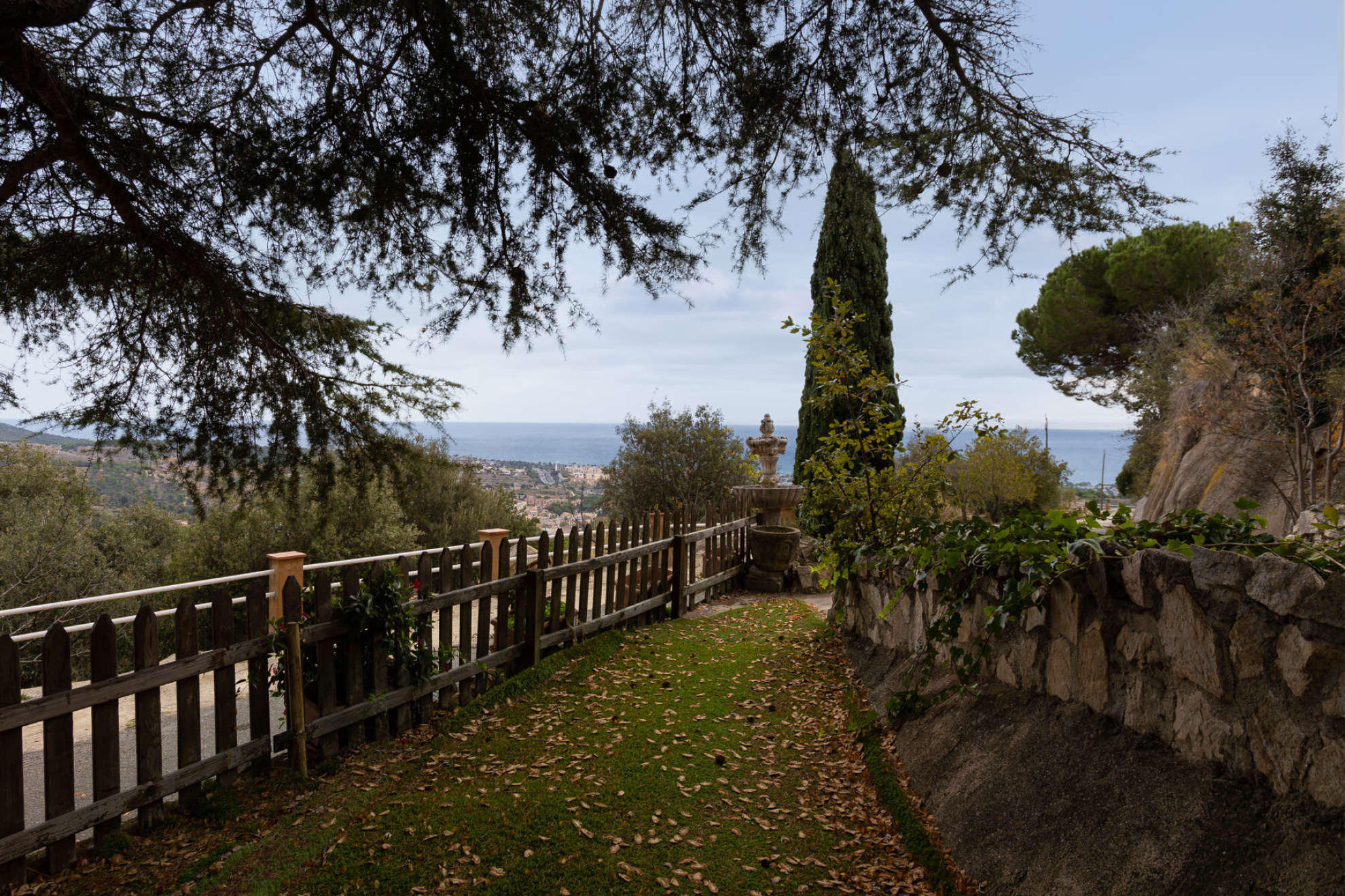  An oasis of privacy with spectacular 360º sea and mountain views in Alella - 物件實景