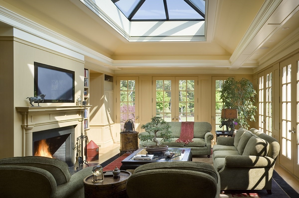 Concord, Massachusetts, 01742, United States, 6 Bedrooms Bedrooms, ,9 BathroomsBathrooms,Residential,For Sale,1794135