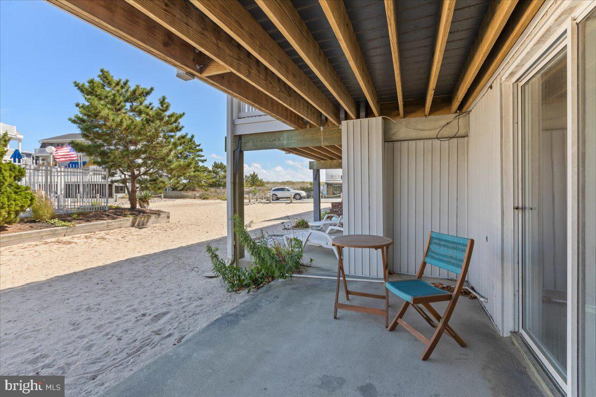 Ocean City, Maryland, 21842, United States, 4 Bedrooms Bedrooms, ,4 BathroomsBathrooms,Residential,For Sale,1989462