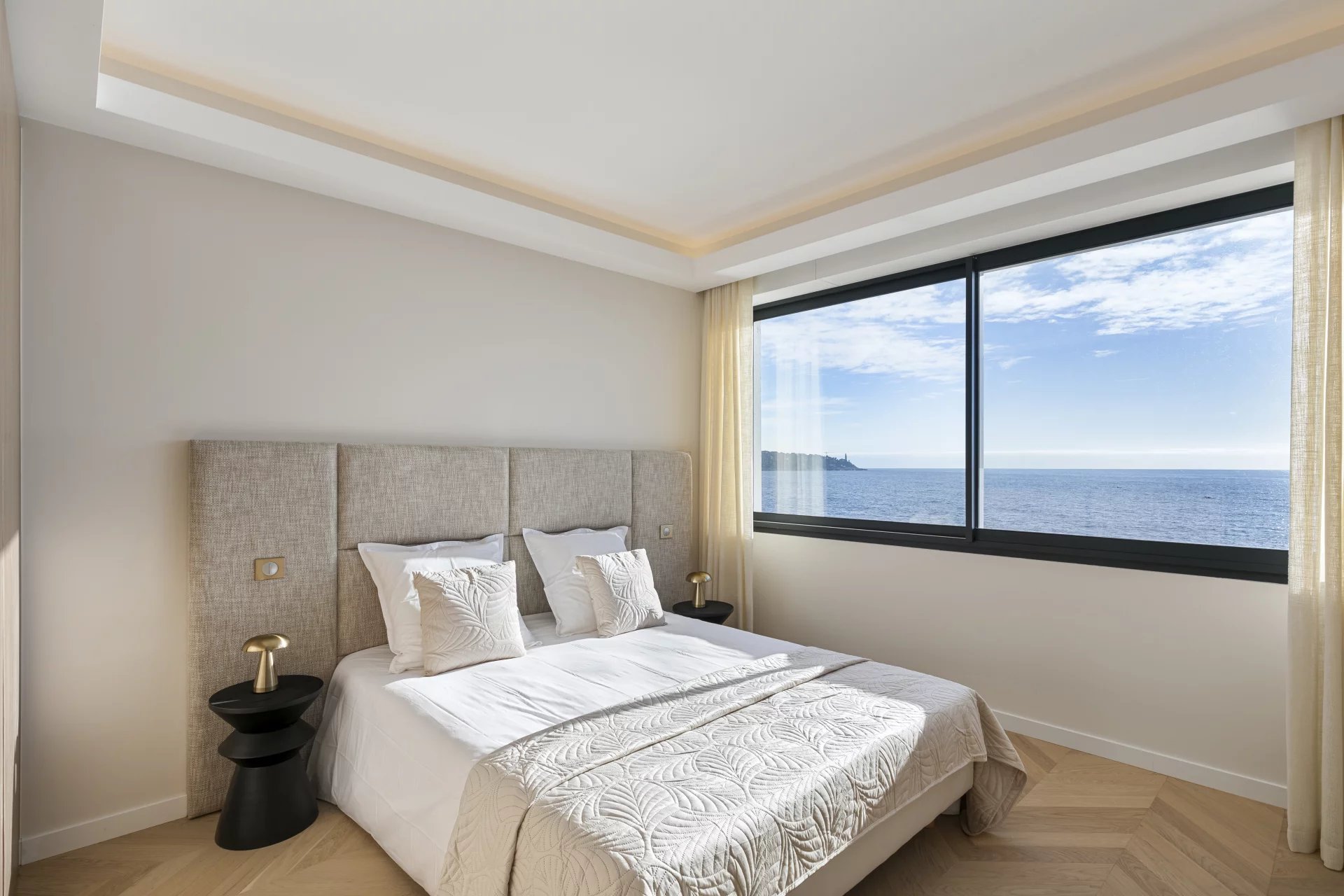 Nice, Provence-Alpes-Côte d?Azur, 06000, FR, 4 Bedrooms Bedrooms, ,5 BathroomsBathrooms,Residential,For Sale,1675080