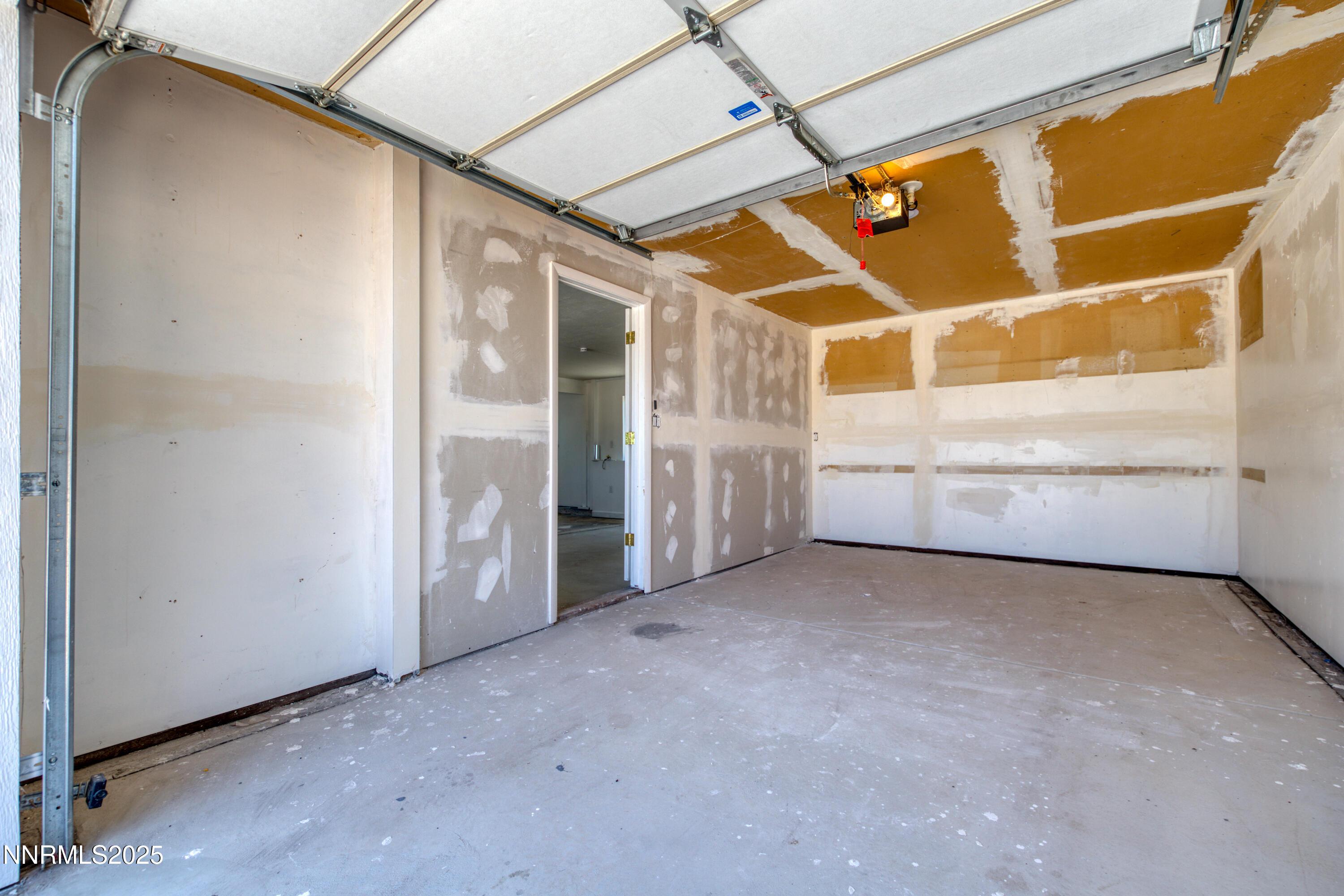Carson City, Nevada, 89706, United States, 3 Bedrooms Bedrooms, ,2 BathroomsBathrooms,Residential,For Sale,1857346