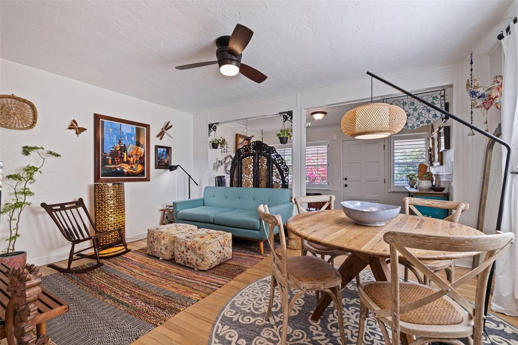 St Petersburg, Florida, 33713, United States, 2 Bedrooms Bedrooms, ,2 BathroomsBathrooms,Residential,For Sale,1768488