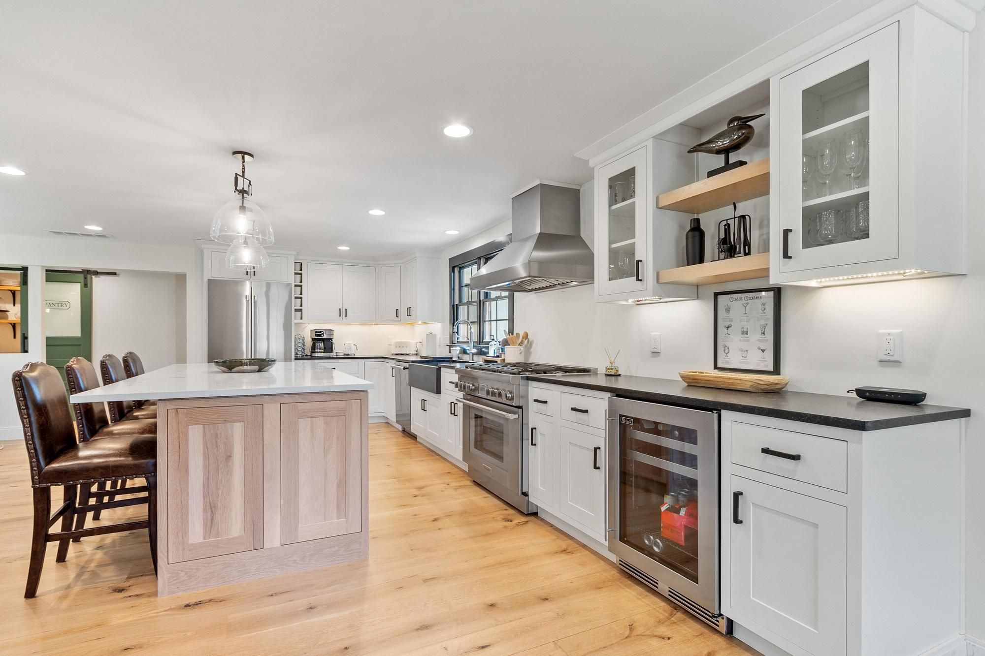  16 Thurlow Street, Georgetown, MA, 01833 - 物件實景