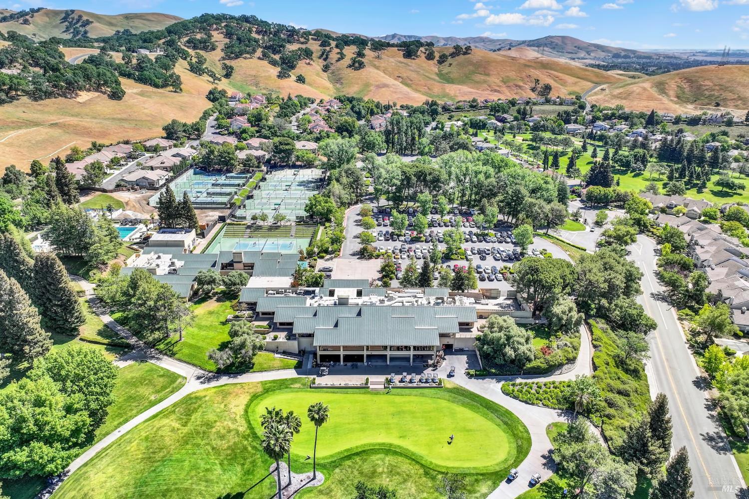 Fairfield, California, 94534, United States, 4 Bedrooms Bedrooms, ,3 BathroomsBathrooms,Residential,For Sale,2000837