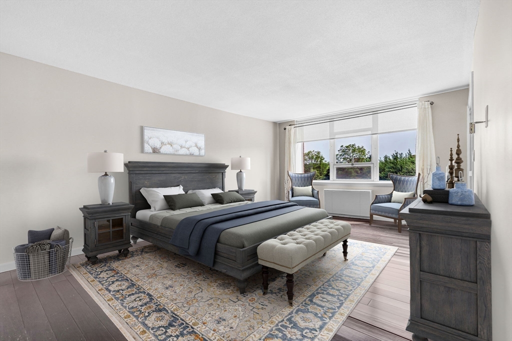 Newton, Massachusetts, 02467, United States, 2 Bedrooms Bedrooms, ,2 BathroomsBathrooms,Residential,For Sale,1847523
