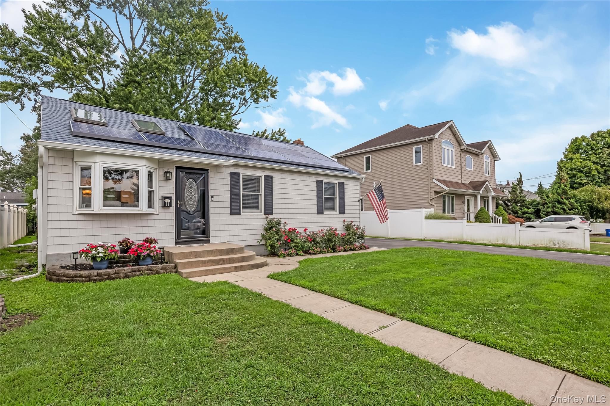 Delano Pl, West Babylon, NY 11704 #1