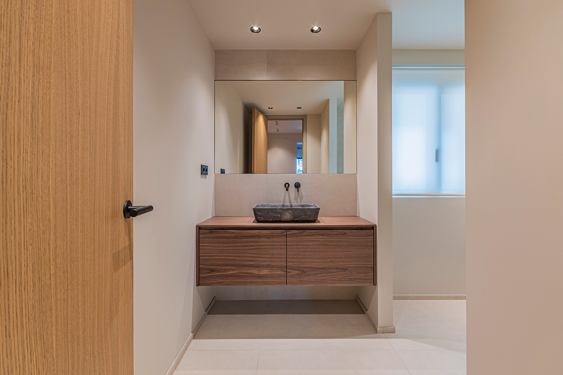  Modernist flat in Eixample with premium finishes in the Quadrat d