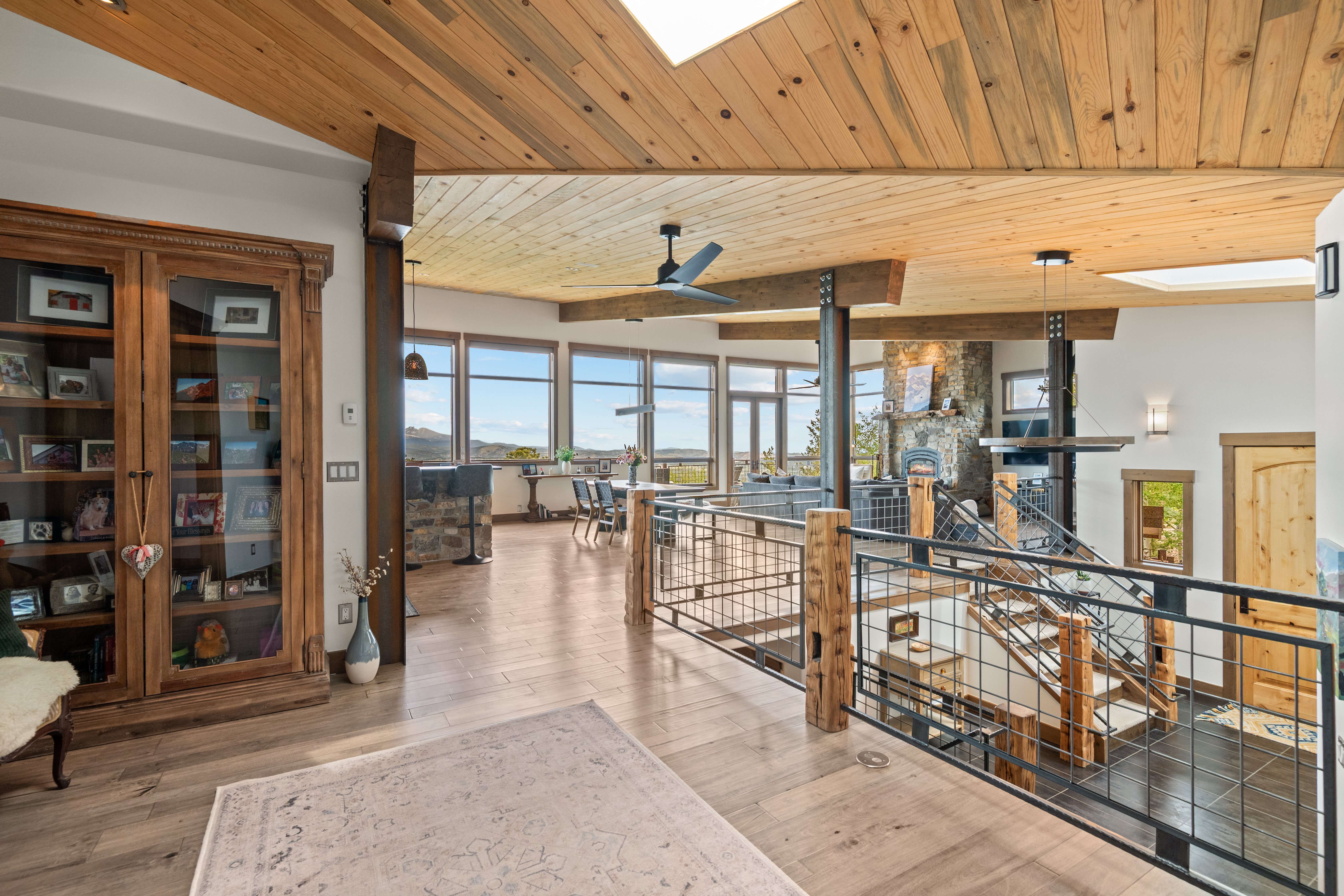  Custom Retreat with Unobstructed Views - 物件實景