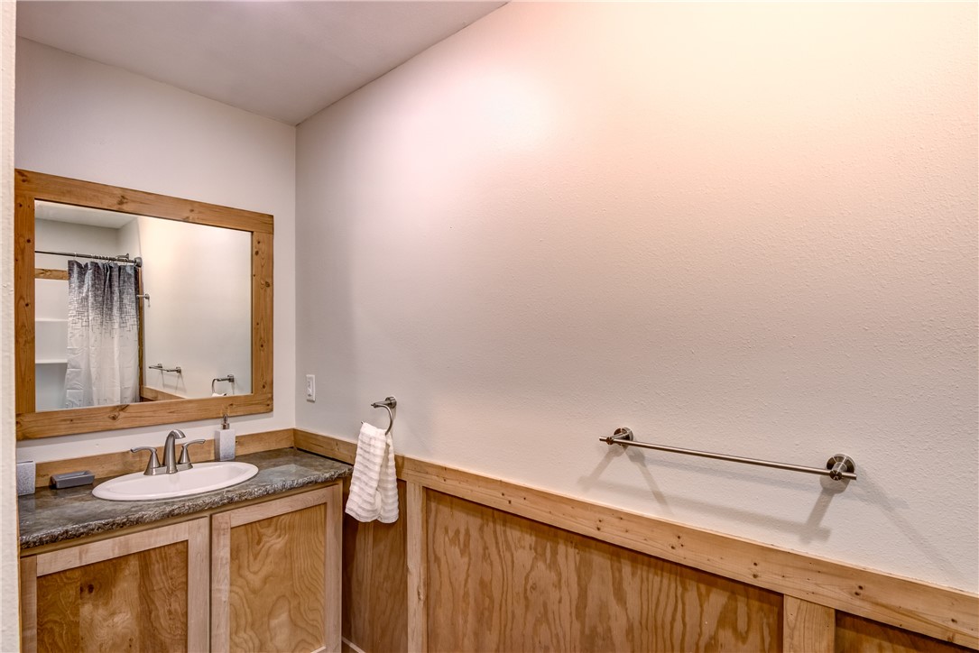 Knapp, Wisconsin, 54749, United States, 5 Bedrooms Bedrooms, ,4 BathroomsBathrooms,Residential,For Sale,1944906