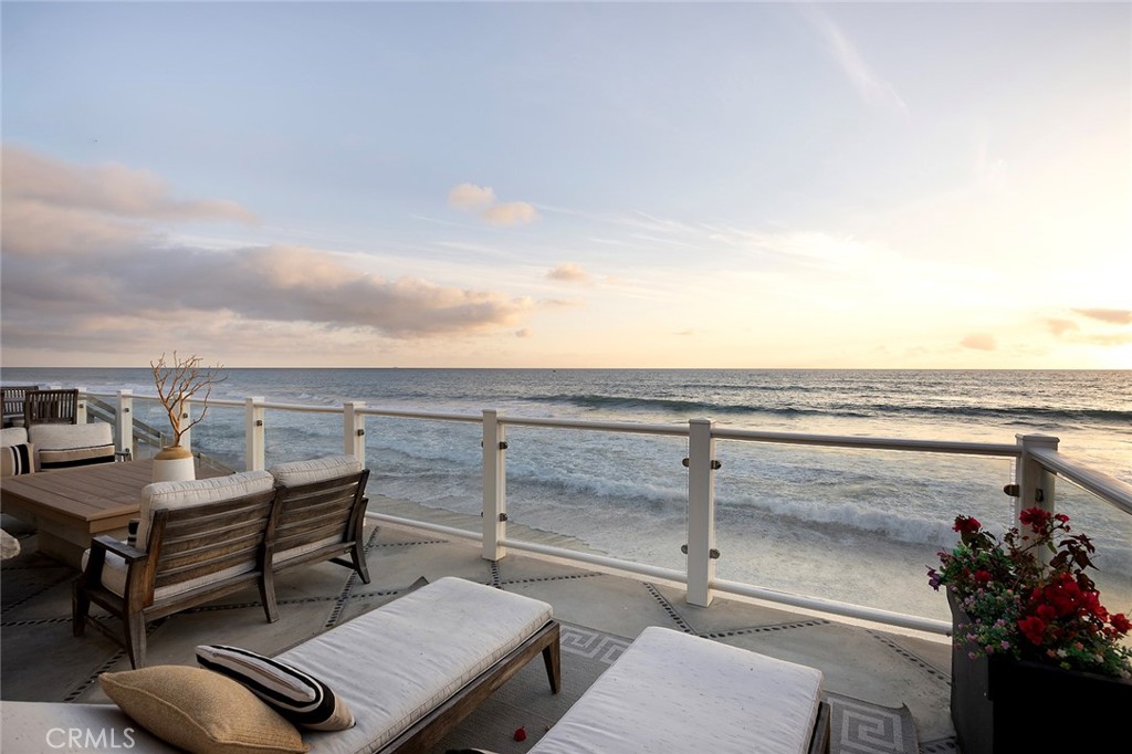 Dana Point, California, 92624, United States, 4 Bedrooms Bedrooms, ,5 BathroomsBathrooms,Residential,For Sale,1739161