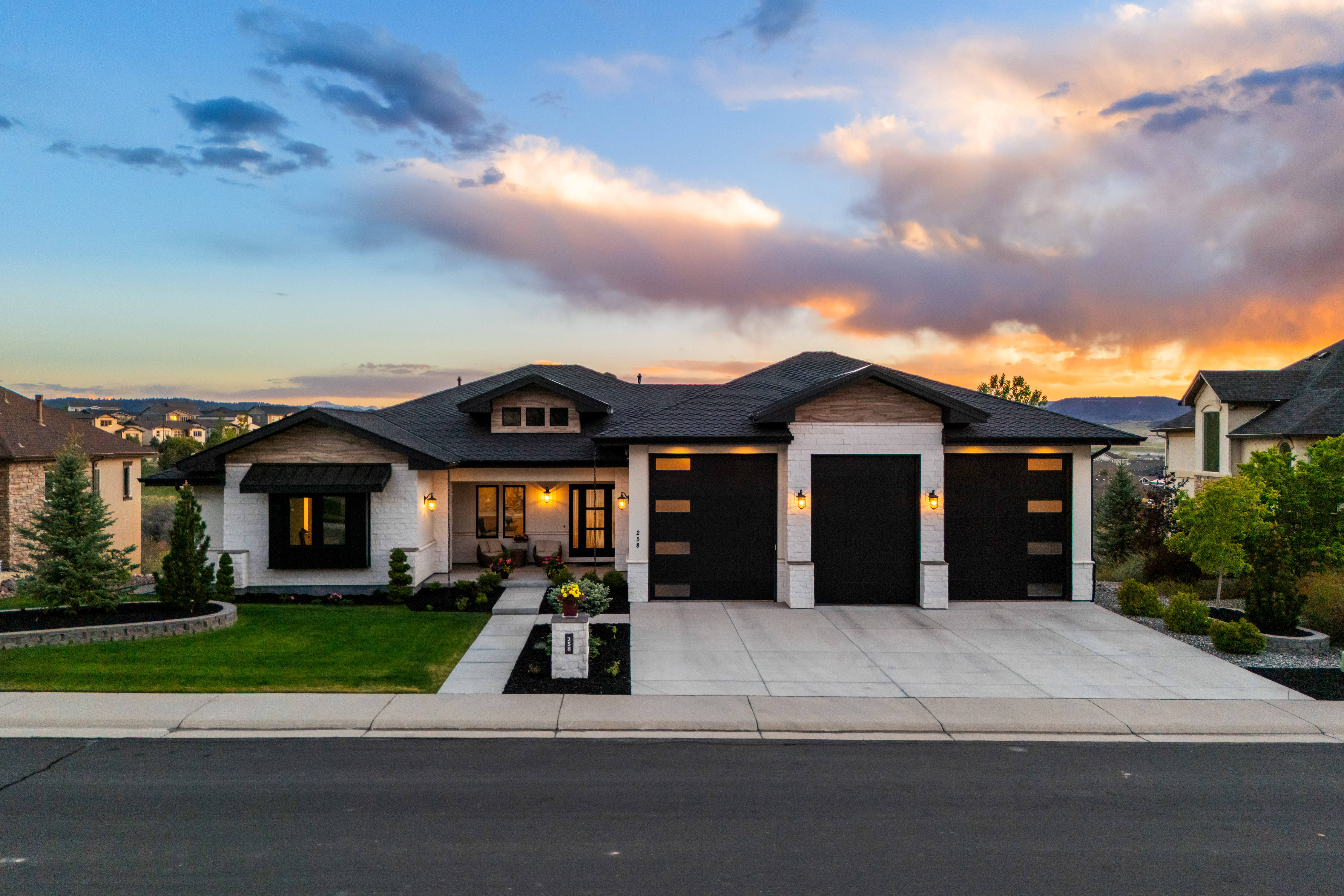  Absolutely spectacular custom ranch-style home - 物件實景