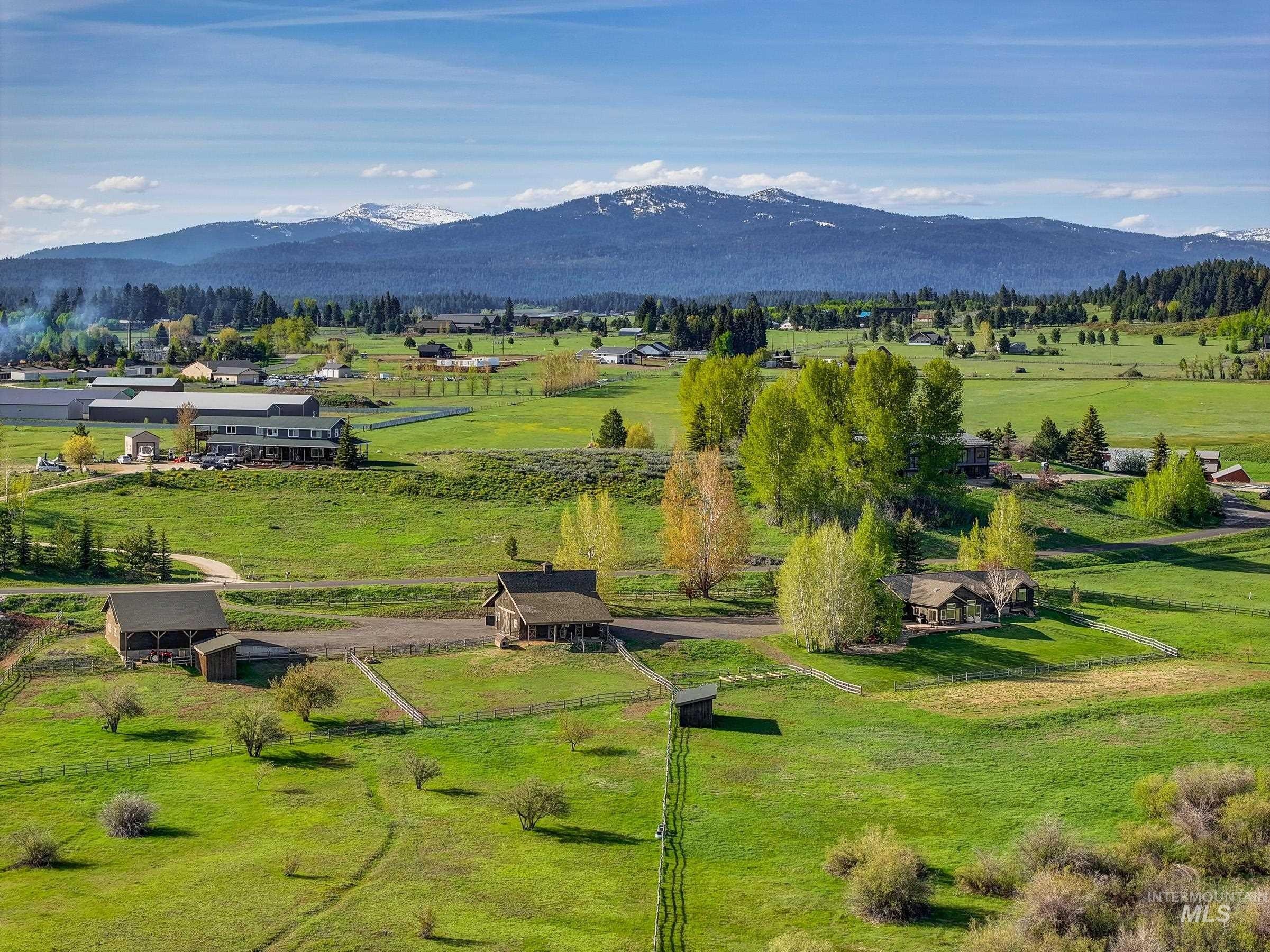 McCall, Idaho, 83638, United States, 4 Bedrooms Bedrooms, ,3 BathroomsBathrooms,Residential,For Sale,1825316