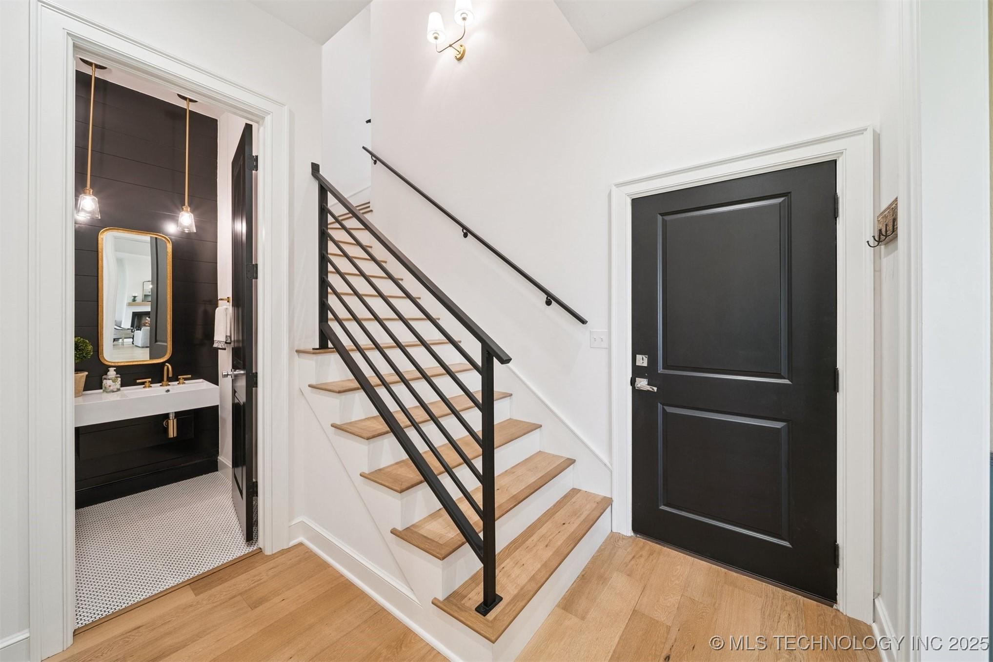 Broken Arrow, Oklahoma, 74014, United States, 4 Bedrooms Bedrooms, ,4 BathroomsBathrooms,Residential,For Sale,1983128