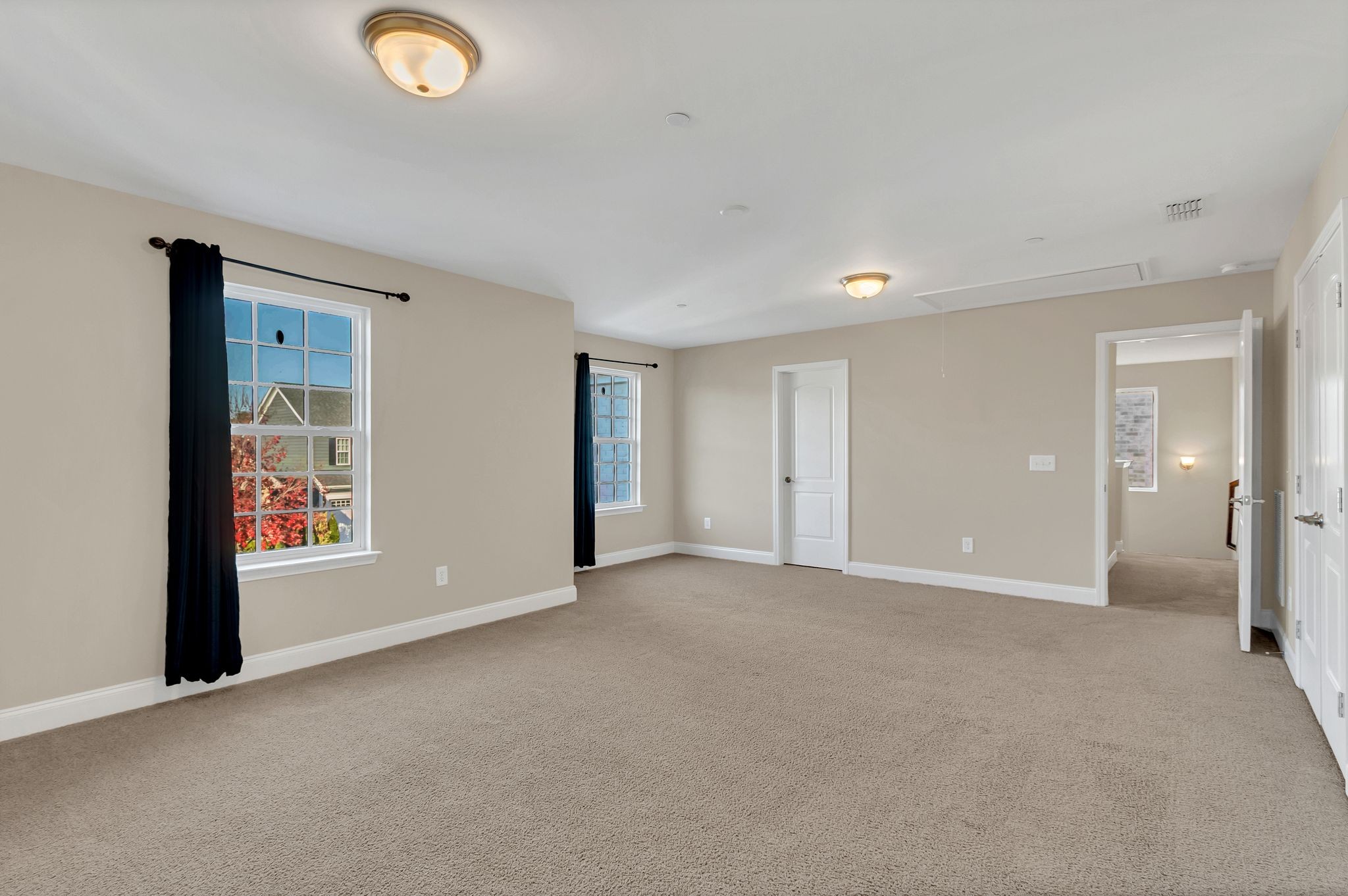 Franklin, Tennessee, 37064, United States, 4 Bedrooms Bedrooms, ,4 BathroomsBathrooms,Residential,For Sale,1989475