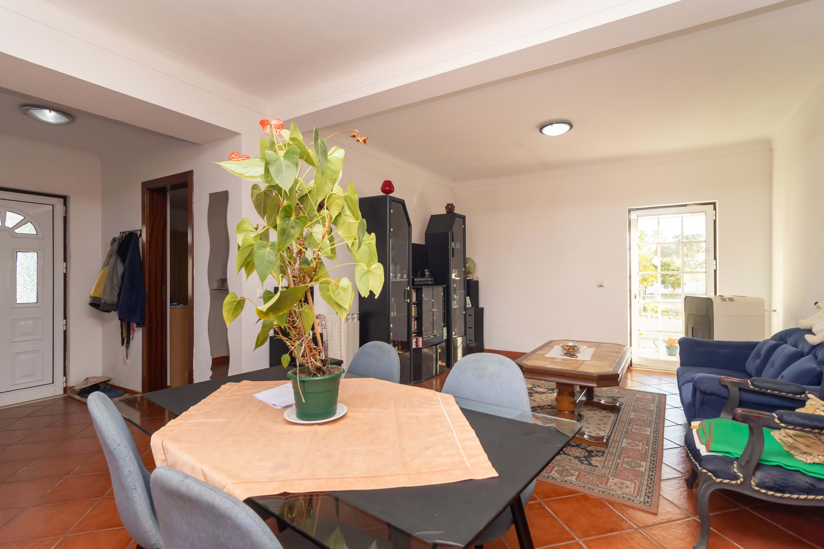 Palmela, Setúbal, 2950-502, PT, 4 Bedrooms Bedrooms, ,2 BathroomsBathrooms,Residential,For Sale,1698752
