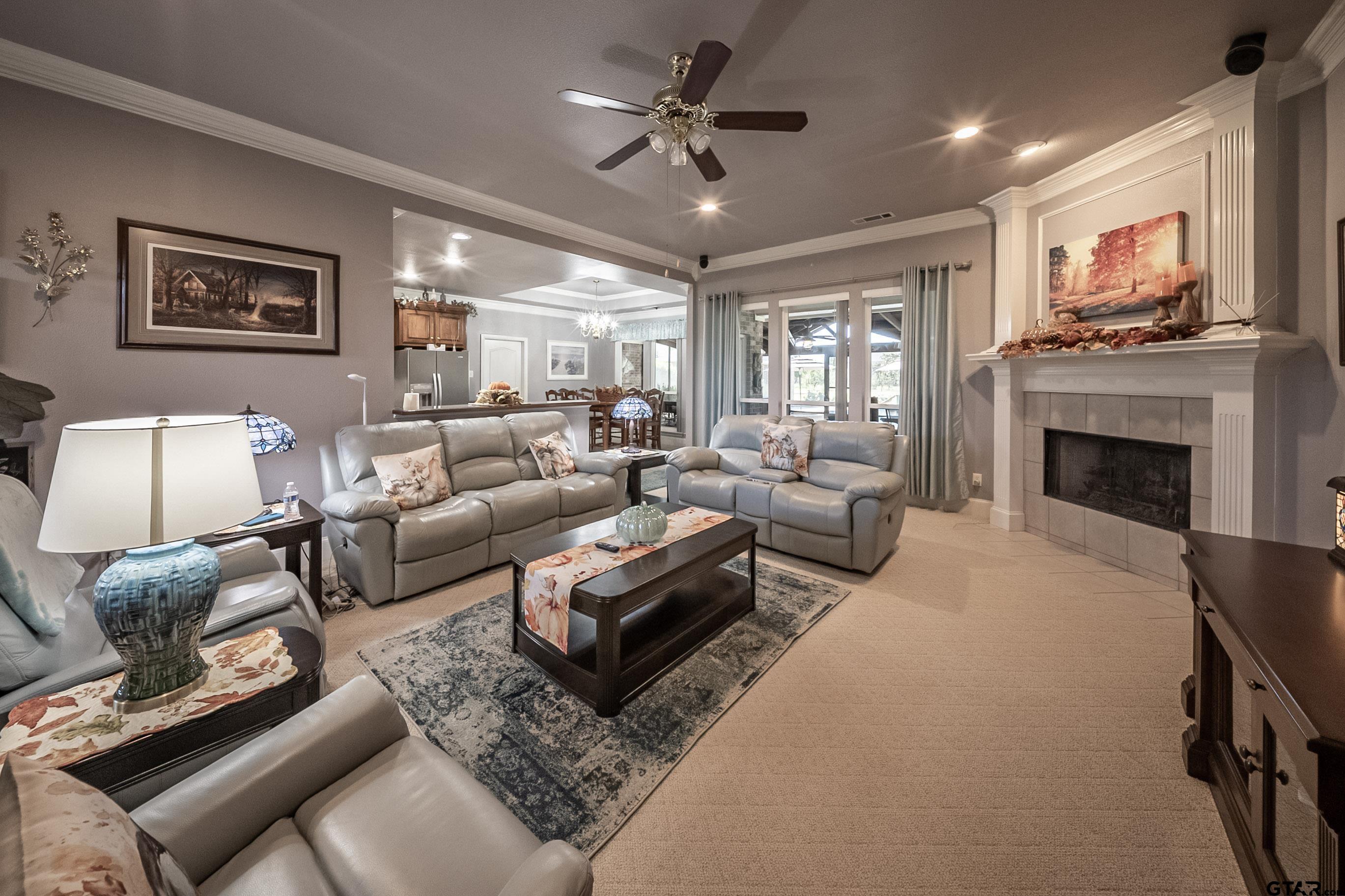 Terrell, Texas, 75160, United States, 3 Bedrooms Bedrooms, ,2 BathroomsBathrooms,Residential,For Sale,1993311