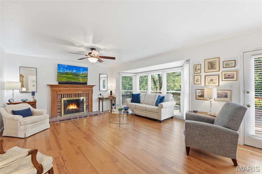 Wildwood, Missouri, 63005, United States, 4 Bedrooms Bedrooms, ,3 BathroomsBathrooms,Residential,For Sale,1965687