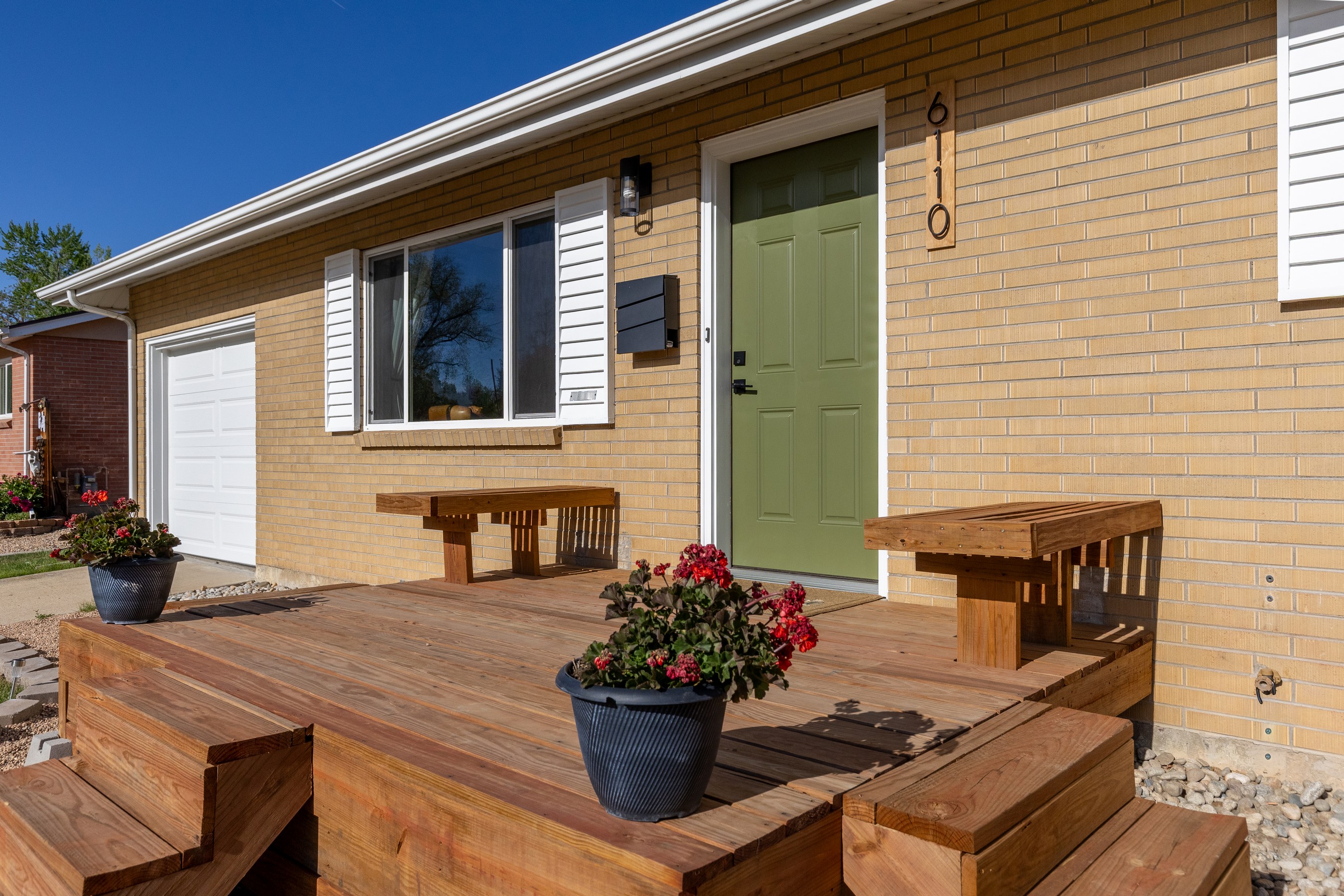  Stylish Ranch Living with Detached ADU - 物件實景