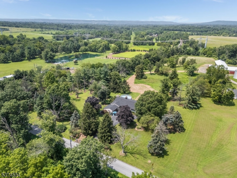 Readington Twp., New Jersey, 08853, United States, 3 Bedrooms Bedrooms, ,3 BathroomsBathrooms,Residential,For Sale,1903743