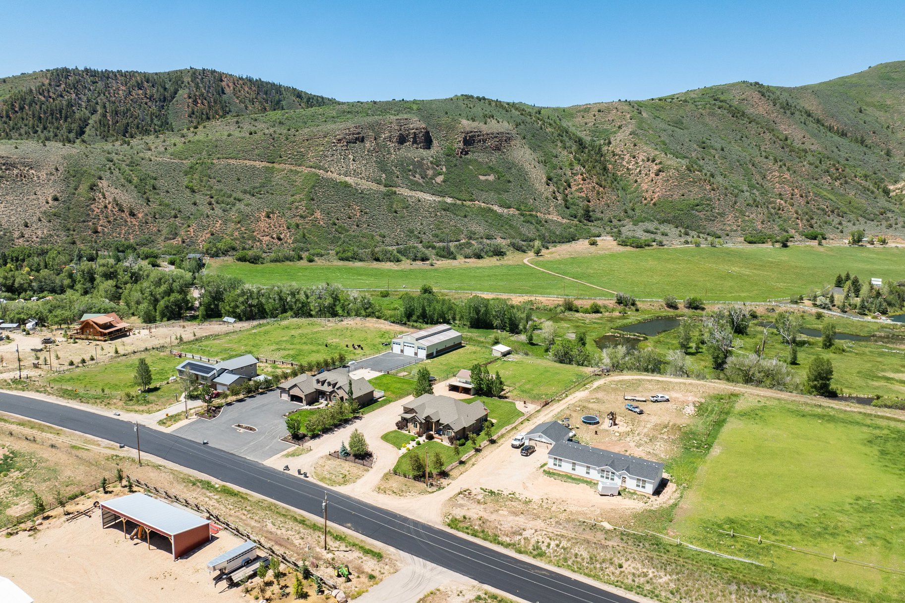  4,000+ SF Home, 1 Acre, Duchesne River Fly Fishing Easement - 物件實景