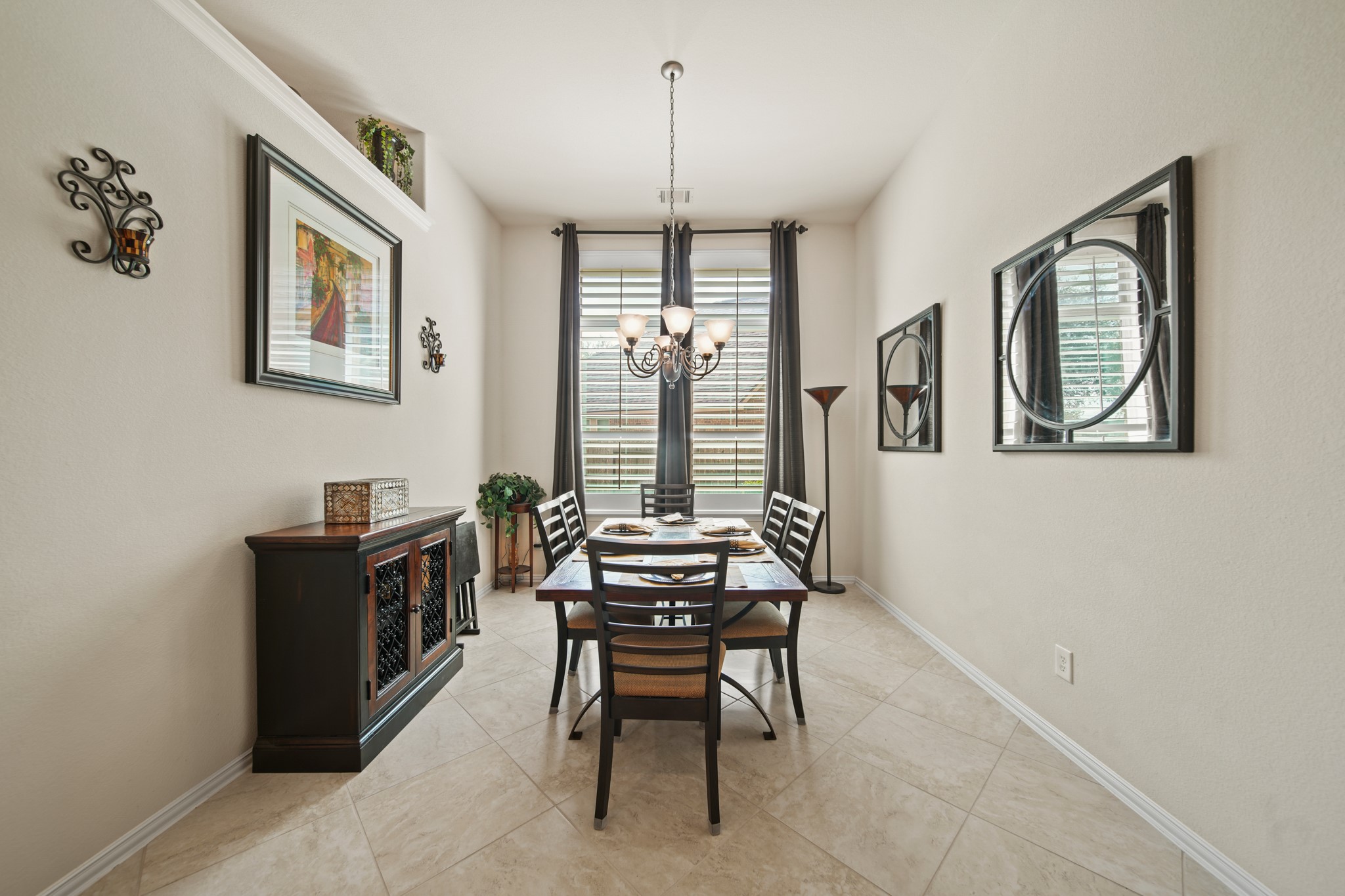 Richmond, Texas, 77407, United States, 4 Bedrooms Bedrooms, ,3 BathroomsBathrooms,Residential,For Sale,1940812