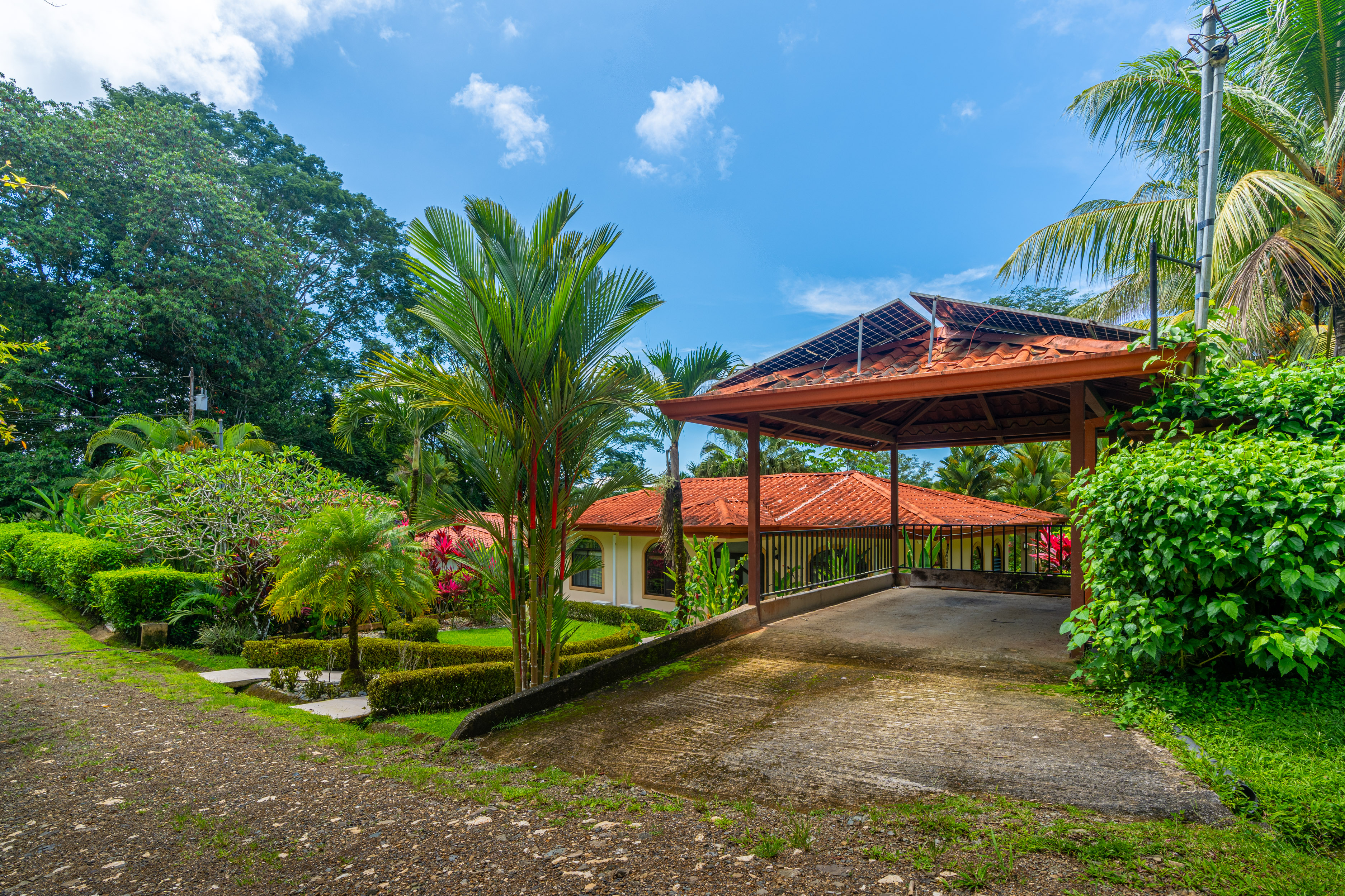 Ojochal, Puntarenas, 60504, CR, 3 Bedrooms Bedrooms, ,2 BathroomsBathrooms,Residential,For Sale,2003278