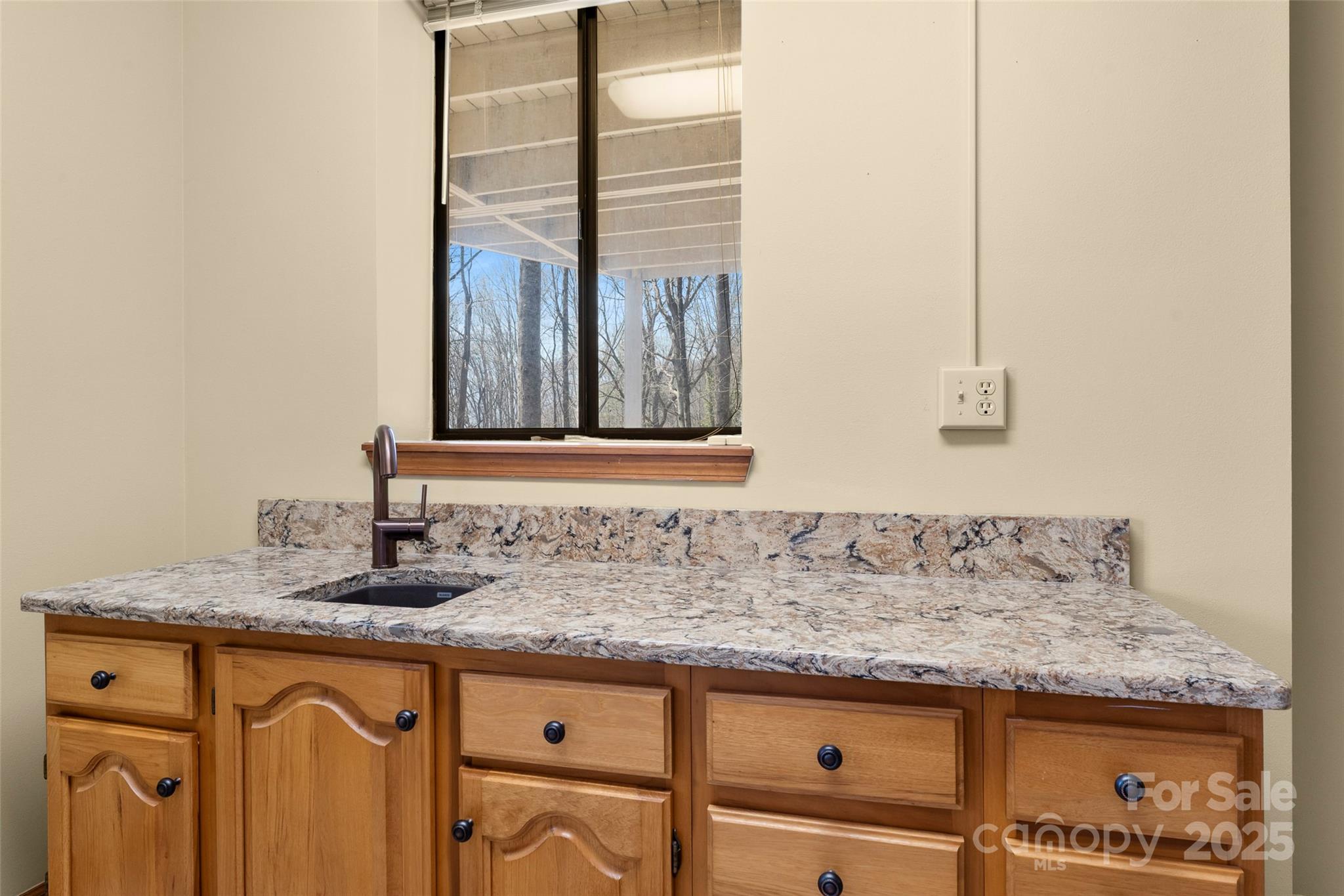 Maggie Valley, North Carolina, 28751, United States, 3 Bedrooms Bedrooms, ,3 BathroomsBathrooms,Residential,For Sale,1976067