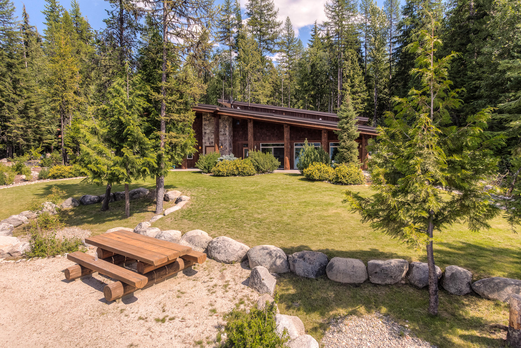 Coolin, Idaho, 83821, United States, 2 Bedrooms Bedrooms, ,1 BathroomBathrooms,Residential,For Sale,1921684
