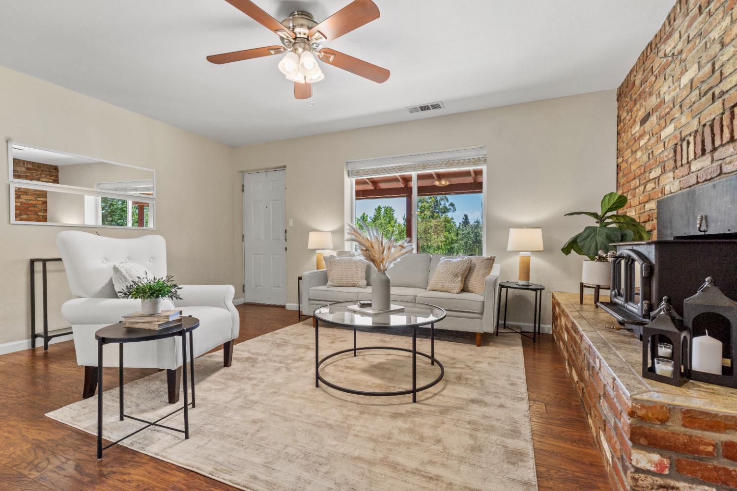 Lincoln, California, 95648, United States, 3 Bedrooms Bedrooms, ,2 BathroomsBathrooms,Residential,For Sale,1904345