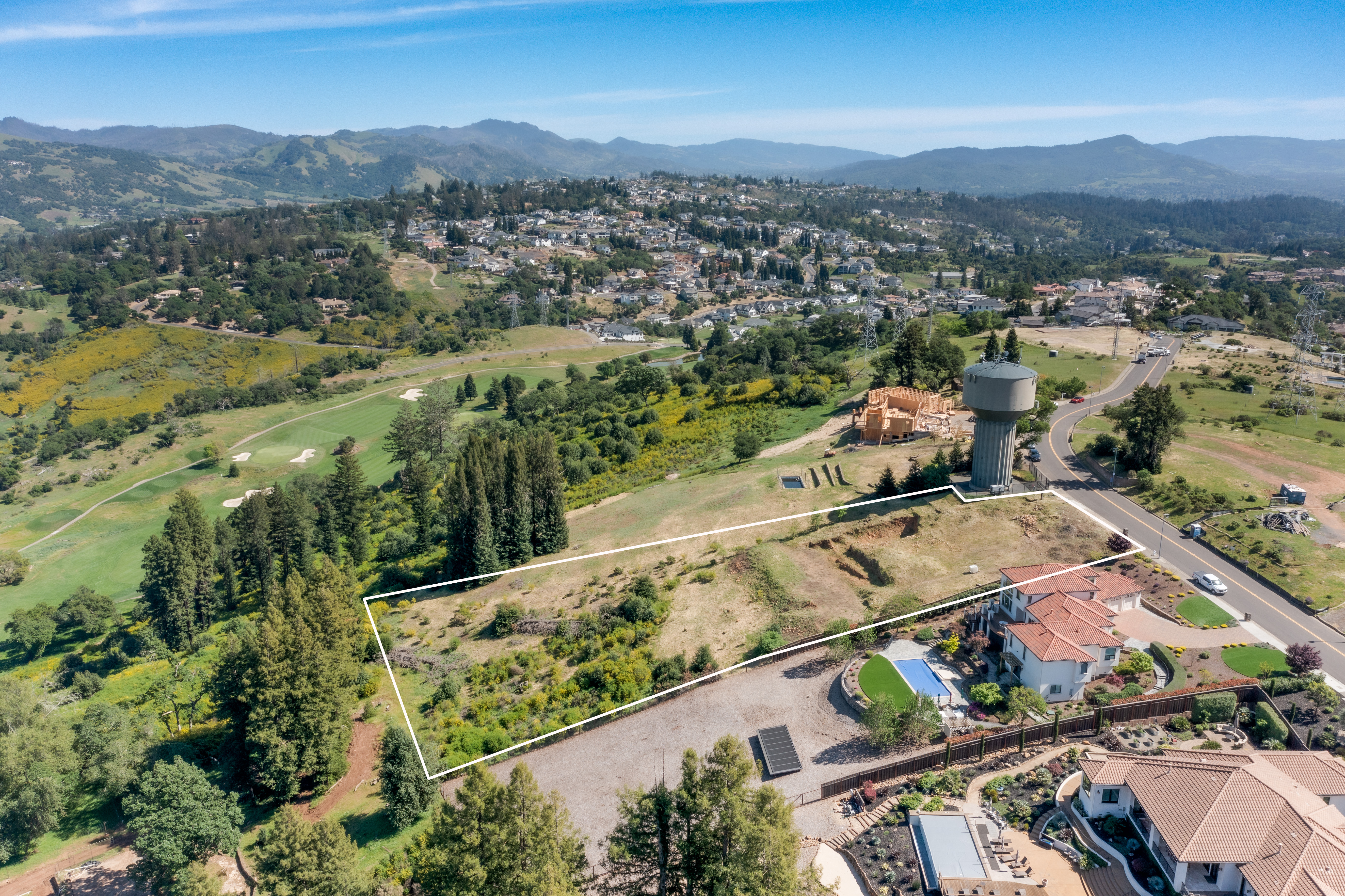  3888 Skyfarm Drive, Santa Rosa, CA 95403 - 物件實景