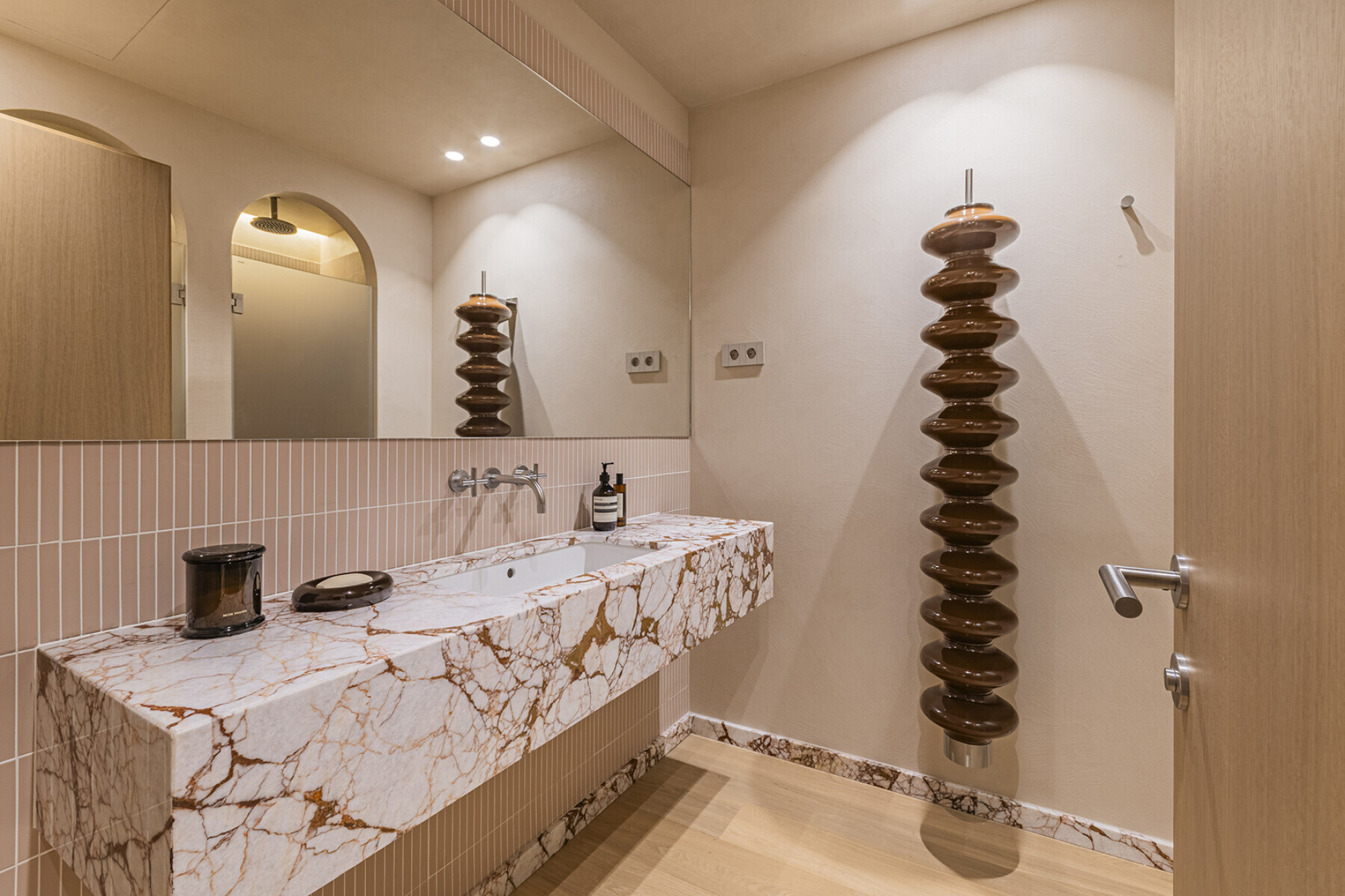  Luxury exterior apartment with exceptional renovation next to Passeig de Gràcia - 物件實景