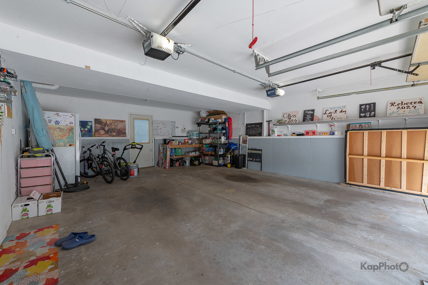 Schaumburg, Illinois, 60193, United States, 4 Bedrooms Bedrooms, ,3 BathroomsBathrooms,Residential,For Sale,1983242