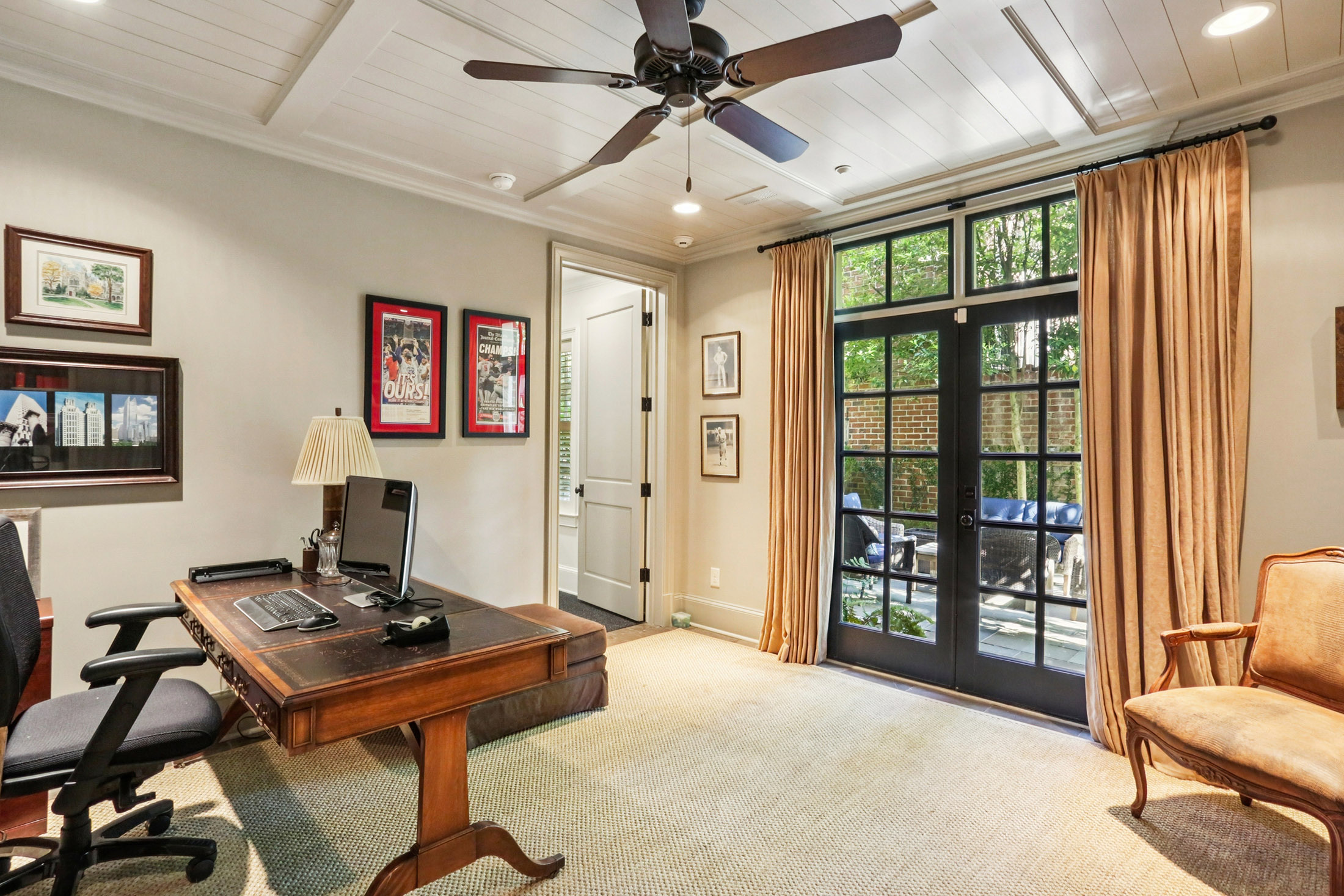  Exceptional Garden Hills Townhome Combines Luxury, Location and Lifestyle - 物件實景