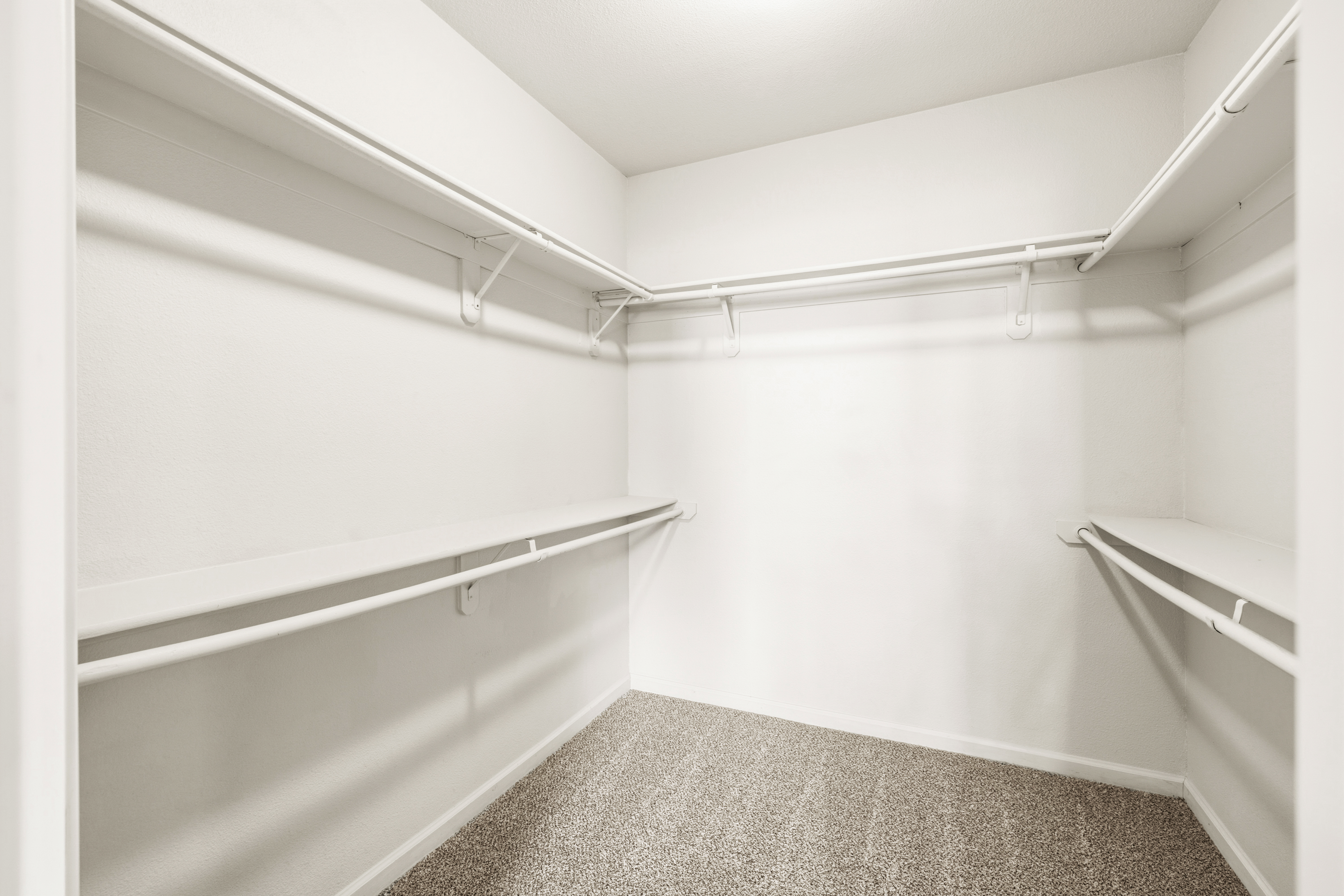  1900 Danbrook Drive, Sacramento, CA 95835 - 物件實景