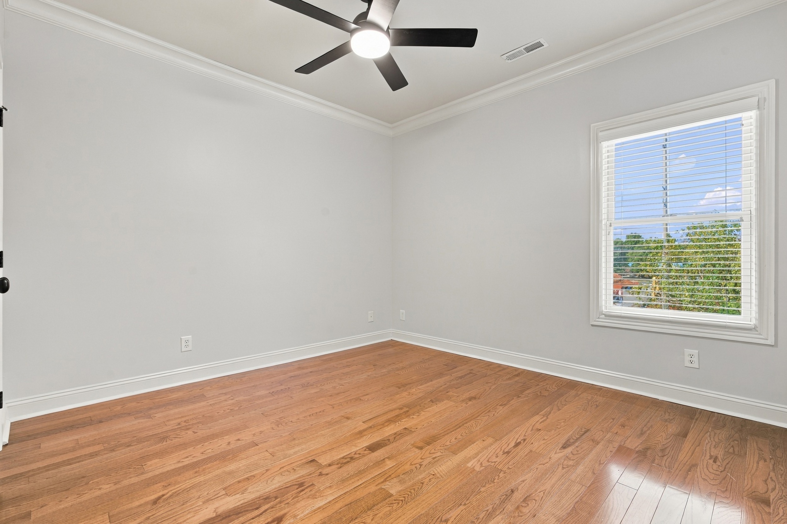  6413 Lincoln Park Place NW - 物件實景