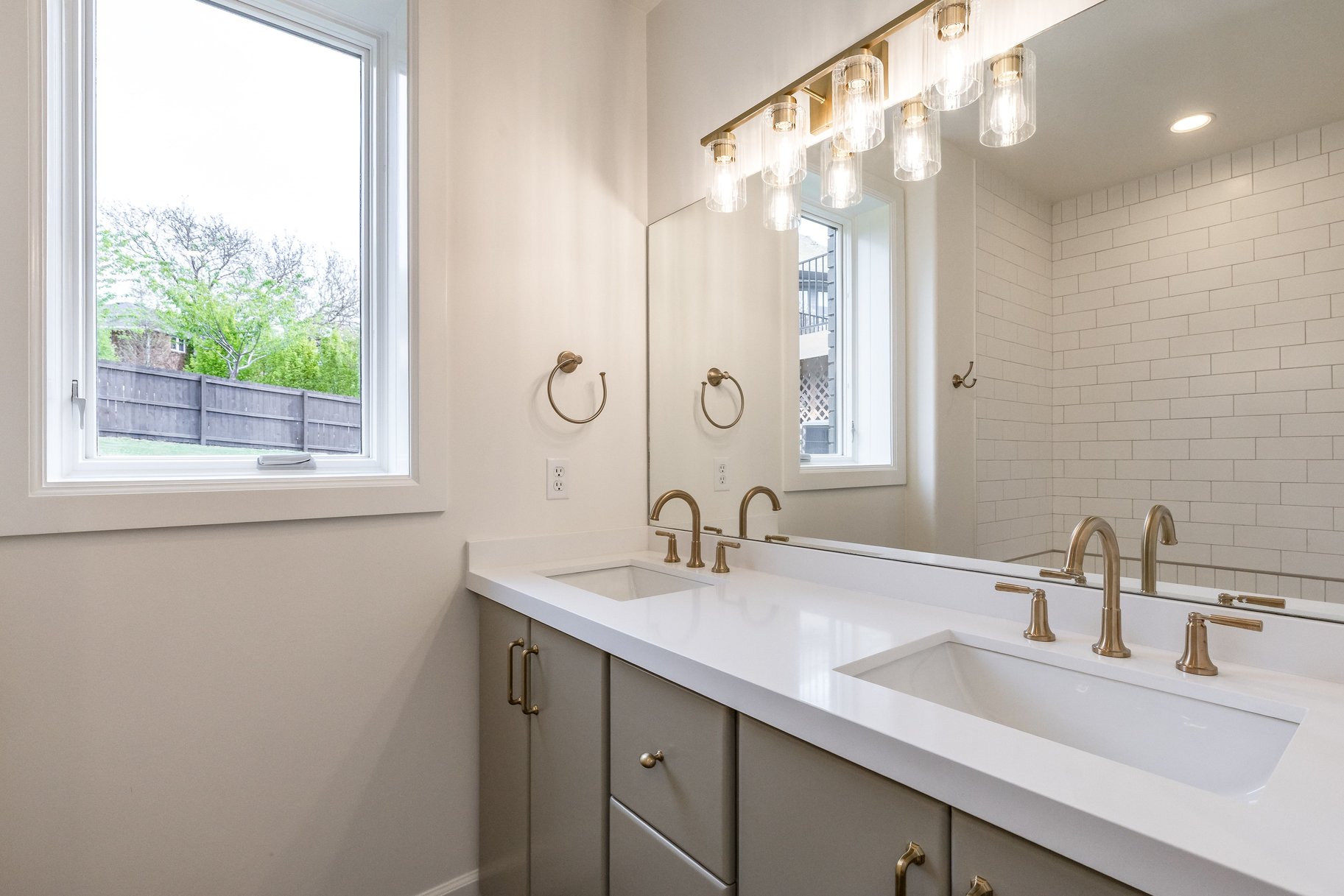  Beautifully Remodeled Home Perched Above SLC - 物件實景