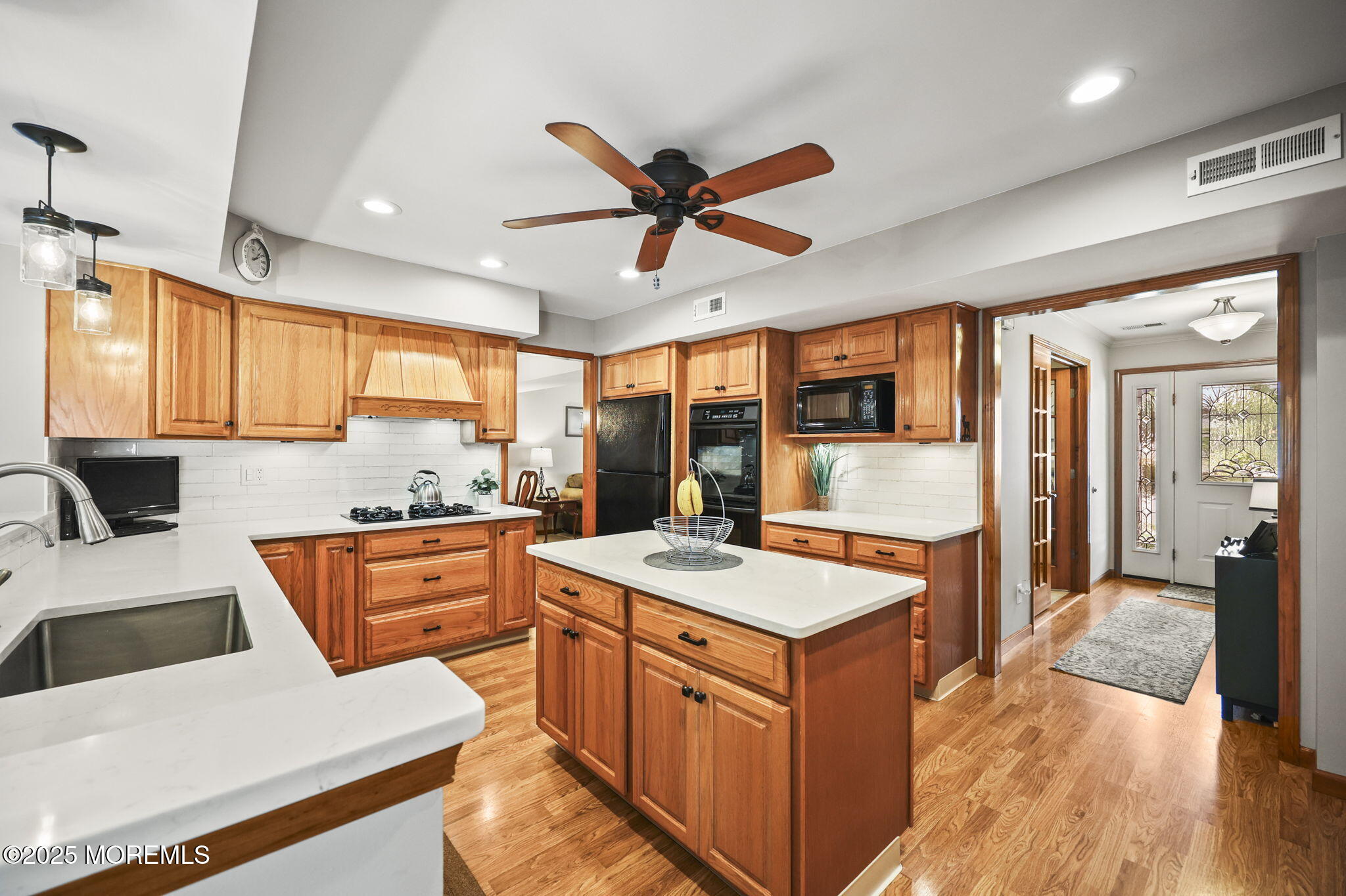 Howell, New Jersey, 07731, United States, 5 Bedrooms Bedrooms, ,3 BathroomsBathrooms,Residential,For Sale,1935979