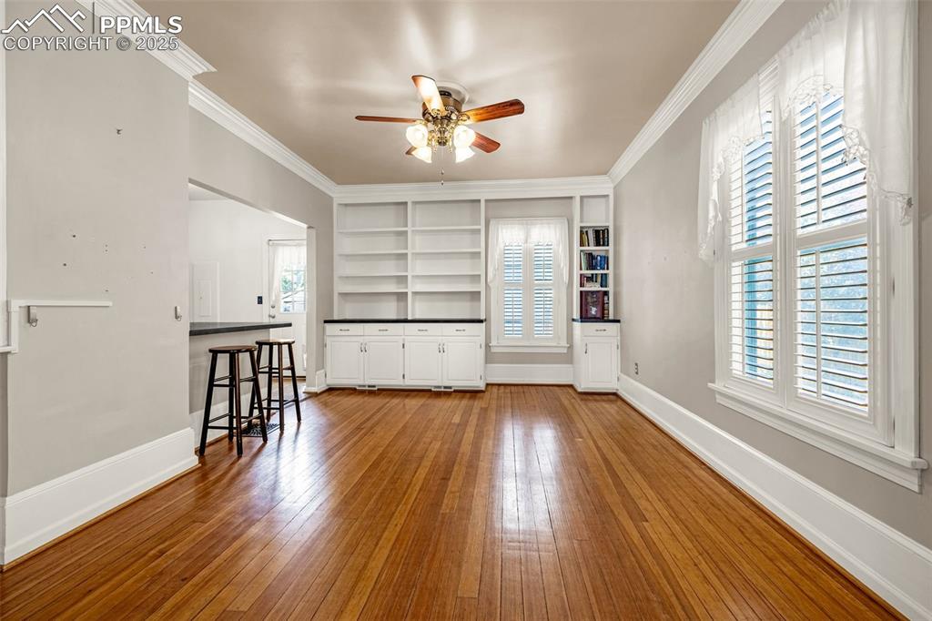 Colorado Springs, Colorado, 80903, United States, 3 Bedrooms Bedrooms, ,2 BathroomsBathrooms,Residential,For Sale,1949887