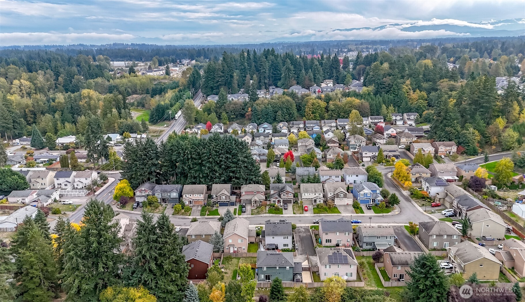 Puyallup, Washington, 98373, United States, 3 Bedrooms Bedrooms, ,3 BathroomsBathrooms,Residential,For Sale,1979459