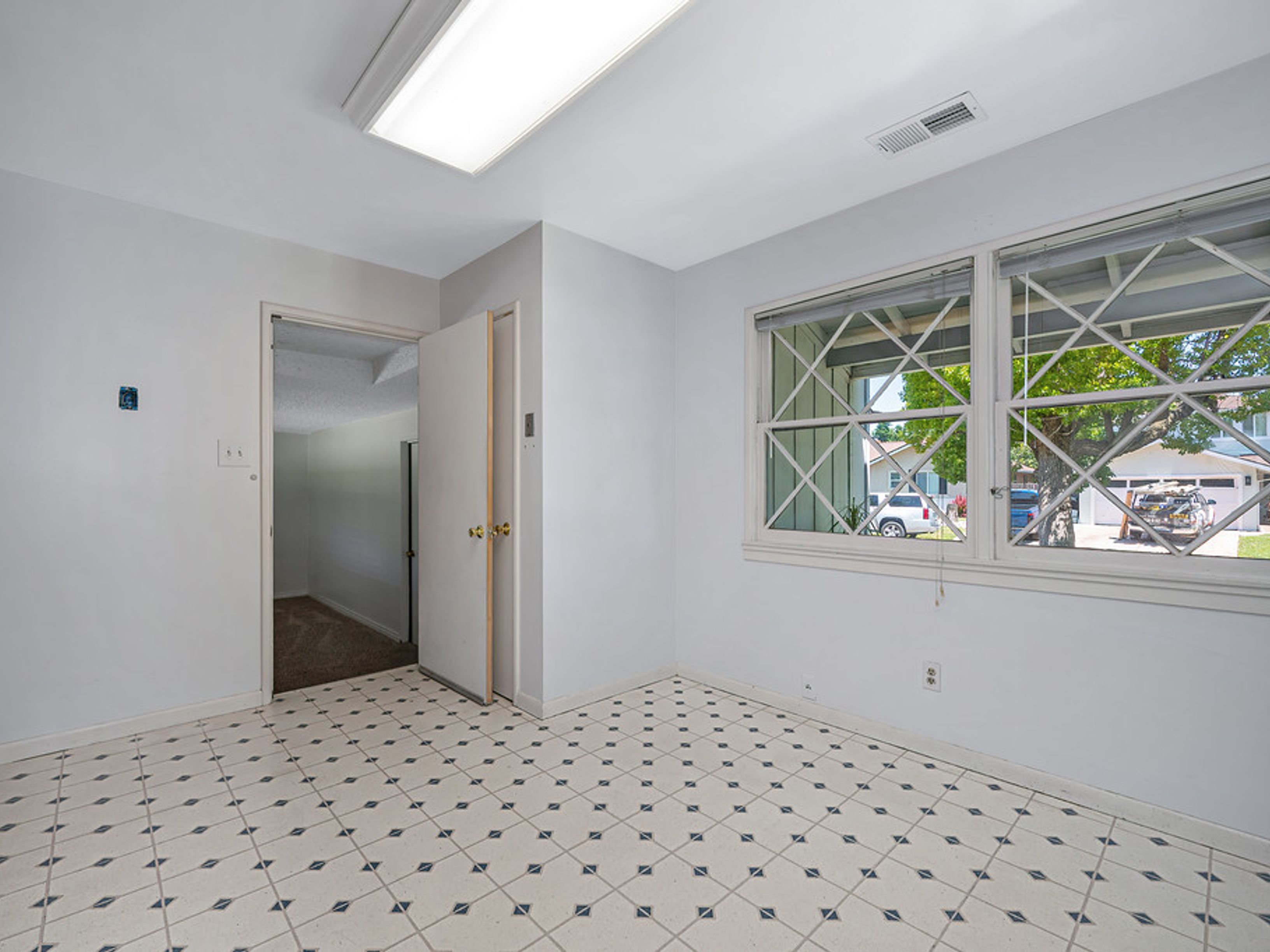  1705 Pluto Way, Sacramento, CA 95864 - 物件實景