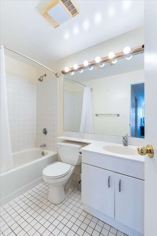 Cambridge, Massachusetts, 02139, United States, 2 Bedrooms Bedrooms, ,2 BathroomsBathrooms,Residential,For Sale,1975331