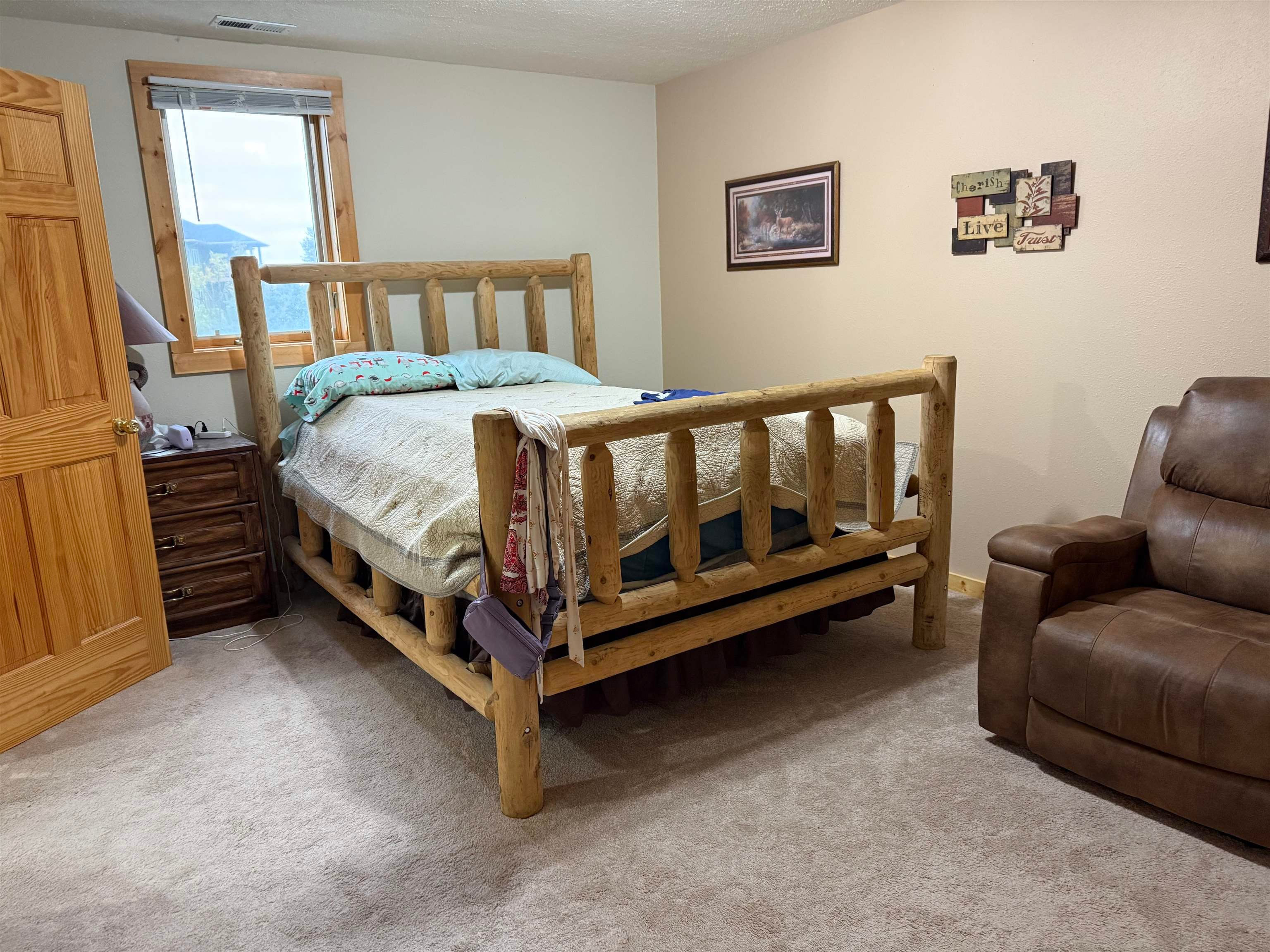 NORTH PLATTE, Nebraska, 69101, United States, 3 Bedrooms Bedrooms, ,3 BathroomsBathrooms,Residential,For Sale,1960971