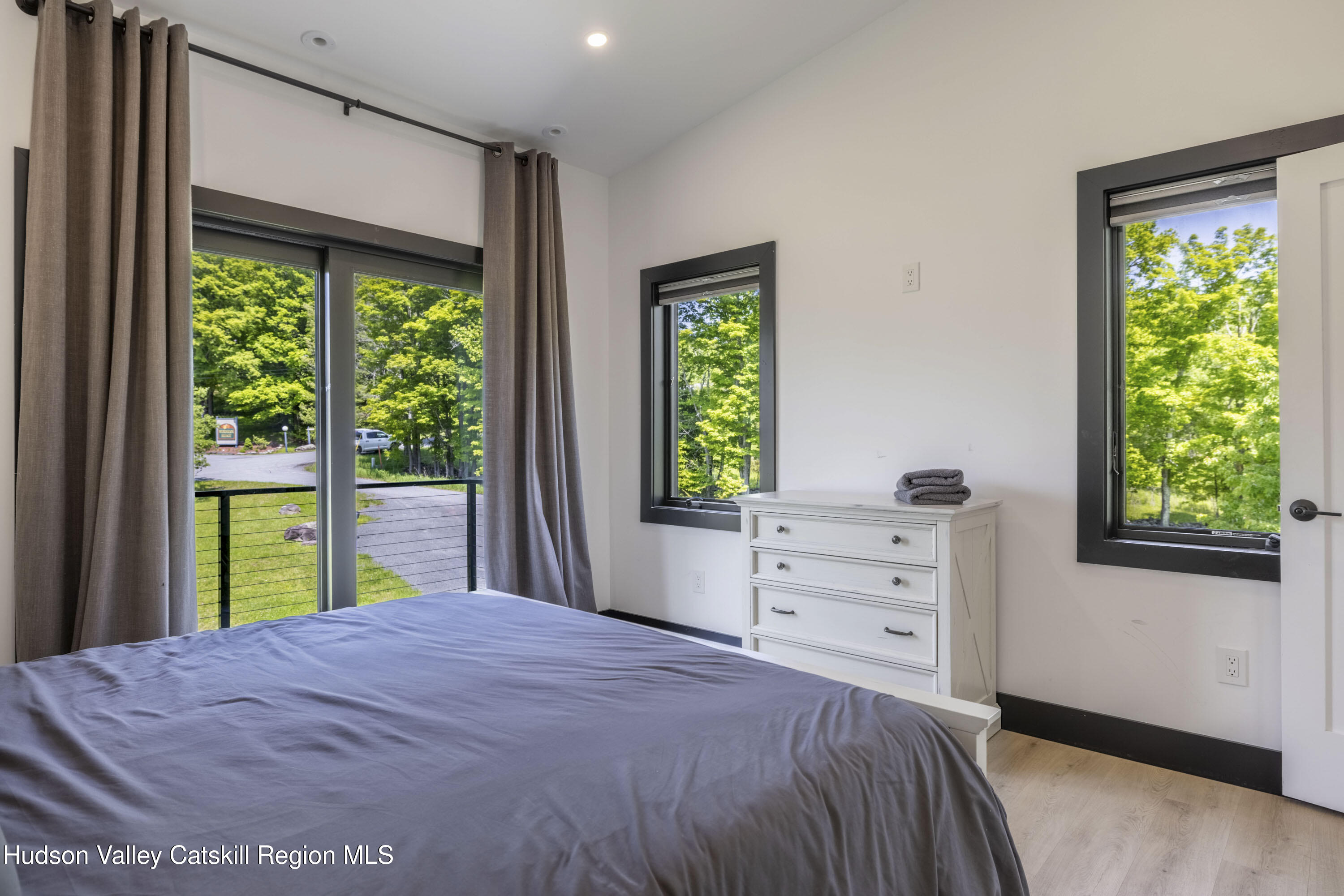 Windham, New York, 12496, United States, 5 Bedrooms Bedrooms, ,5 BathroomsBathrooms,Residential,For Sale,1848875