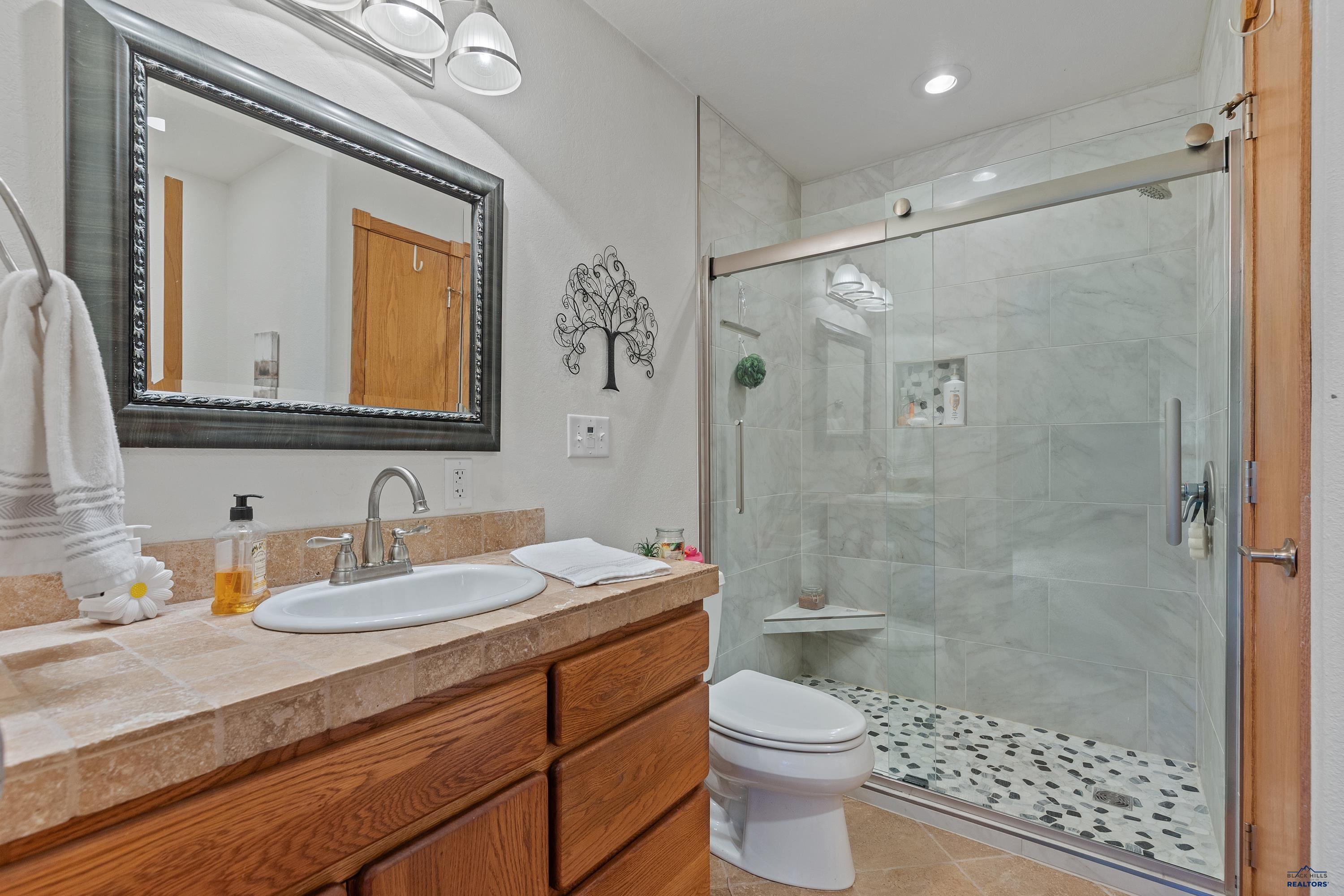 Rapid City, South Dakota, 57702, United States, 3 Bedrooms Bedrooms, ,3 BathroomsBathrooms,Residential,For Sale,1963226