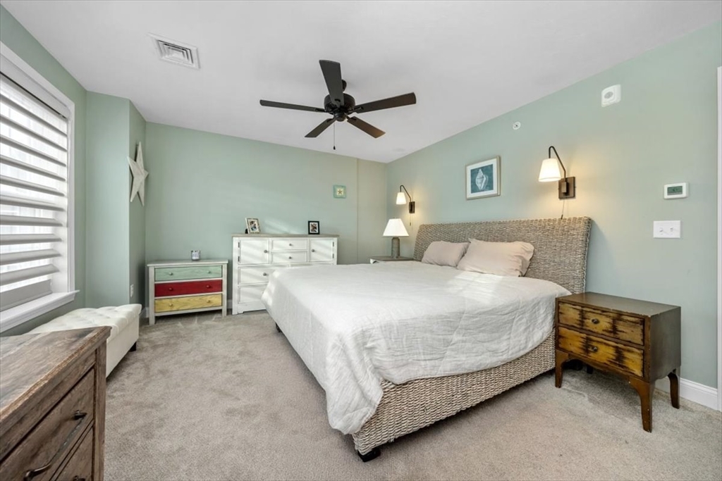 Pembroke, Massachusetts, 02359, United States, 2 Bedrooms Bedrooms, ,2 BathroomsBathrooms,Residential,For Sale,1992078