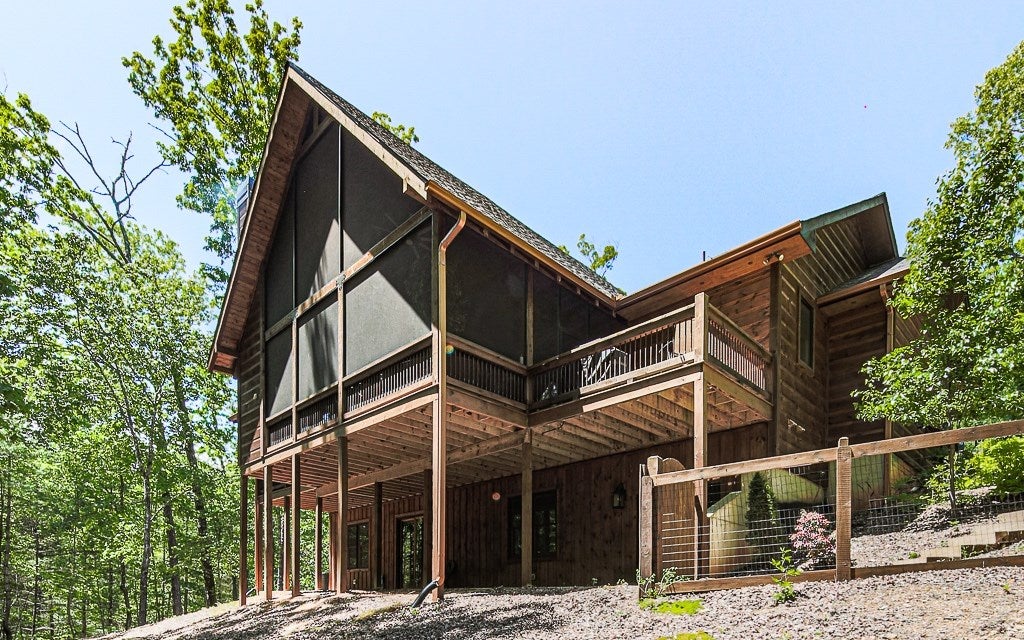 Morganton, Georgia, 30560, United States, 4 Bedrooms Bedrooms, ,4 BathroomsBathrooms,Residential,For Sale,1859082