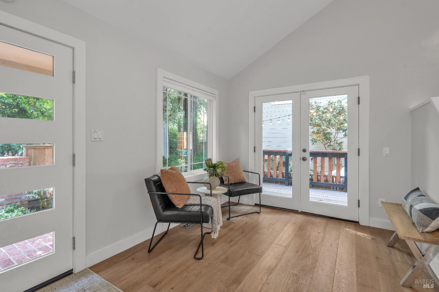 Mill Valley, California, 94941, United States, 4 Bedrooms Bedrooms, ,4 BathroomsBathrooms,Residential,For Sale,1793282